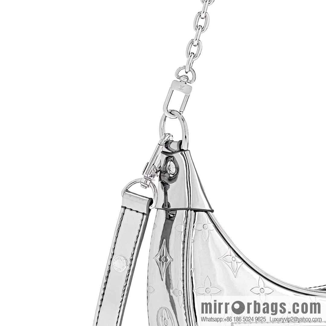 [Boutique‑grade] M11833 silver patent leather, chain moon bag series LOOP handbag