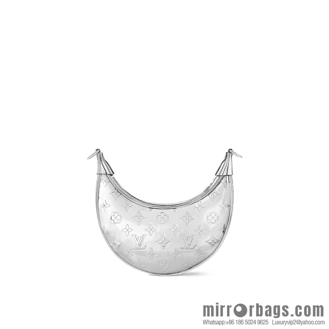 [Boutique‑grade] M11833 silver patent leather, chain moon bag series LOOP handbag