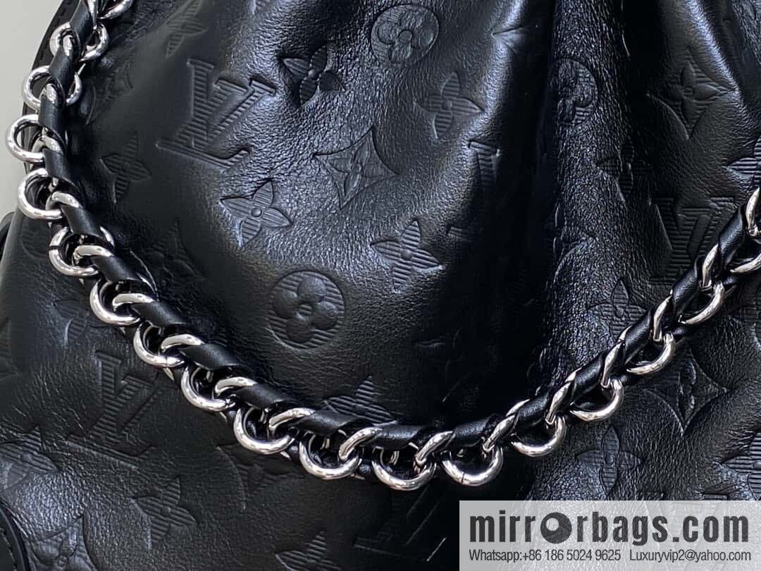 [Boutique‑grade] M13484 black sheepskin, bucket bag series NOÉTRUNK small handbag 2025 Cruise early spring series reversion of the classic Noé handbag