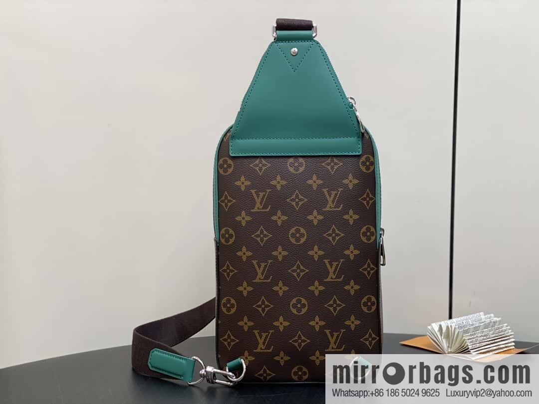 [Boutique‑grade] M12734 presbyopia/green, breast bag series Avenue Slingbag PM breast bag