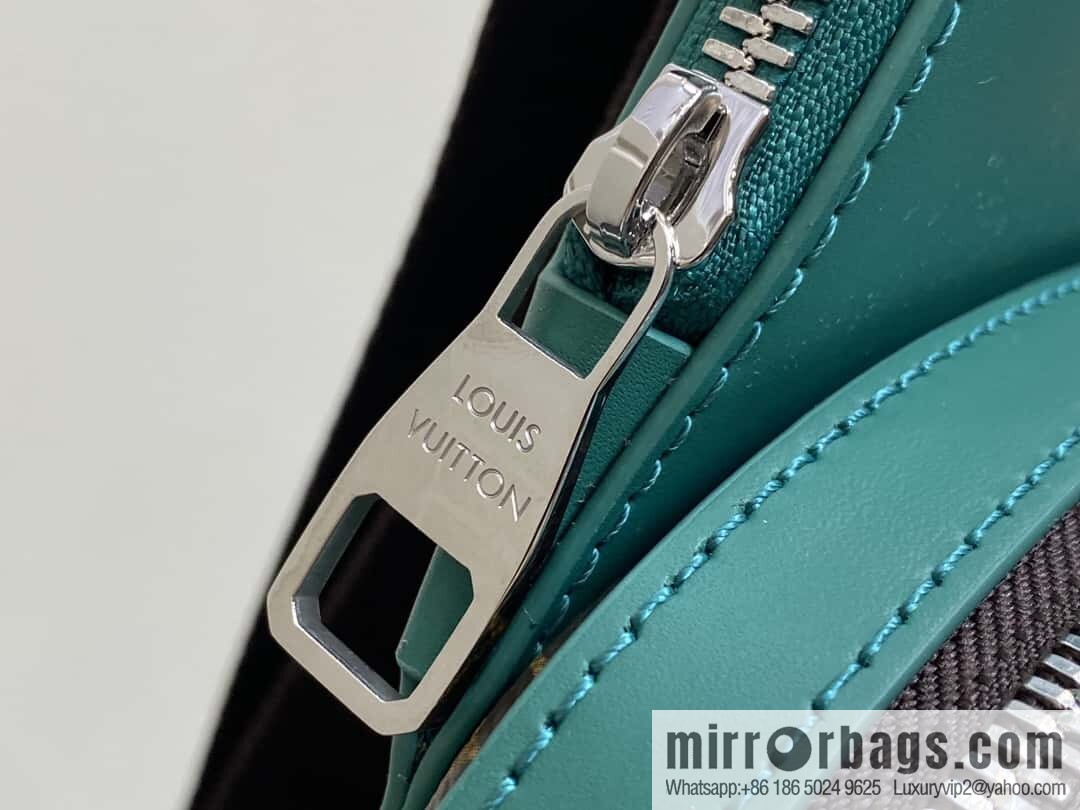 [Boutique‑grade] M12734 presbyopia/green, breast bag series Avenue Slingbag PM breast bag