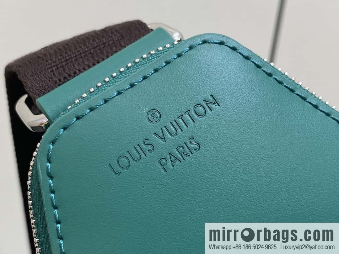 [Boutique‑grade] M12734 presbyopia/green, breast bag series Avenue Slingbag PM breast bag