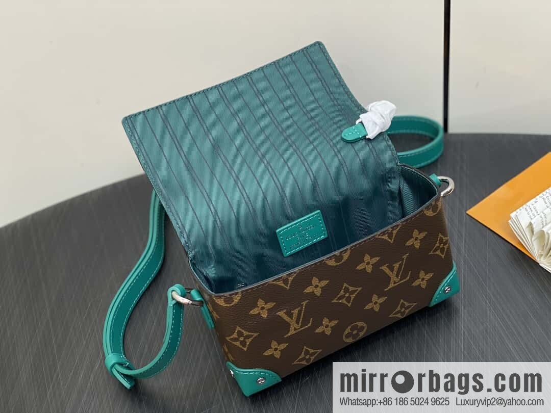 [Boutique‑grade] M12080 presbyopia/green, men's bag messenger bag series, this Steamer mini handbag.