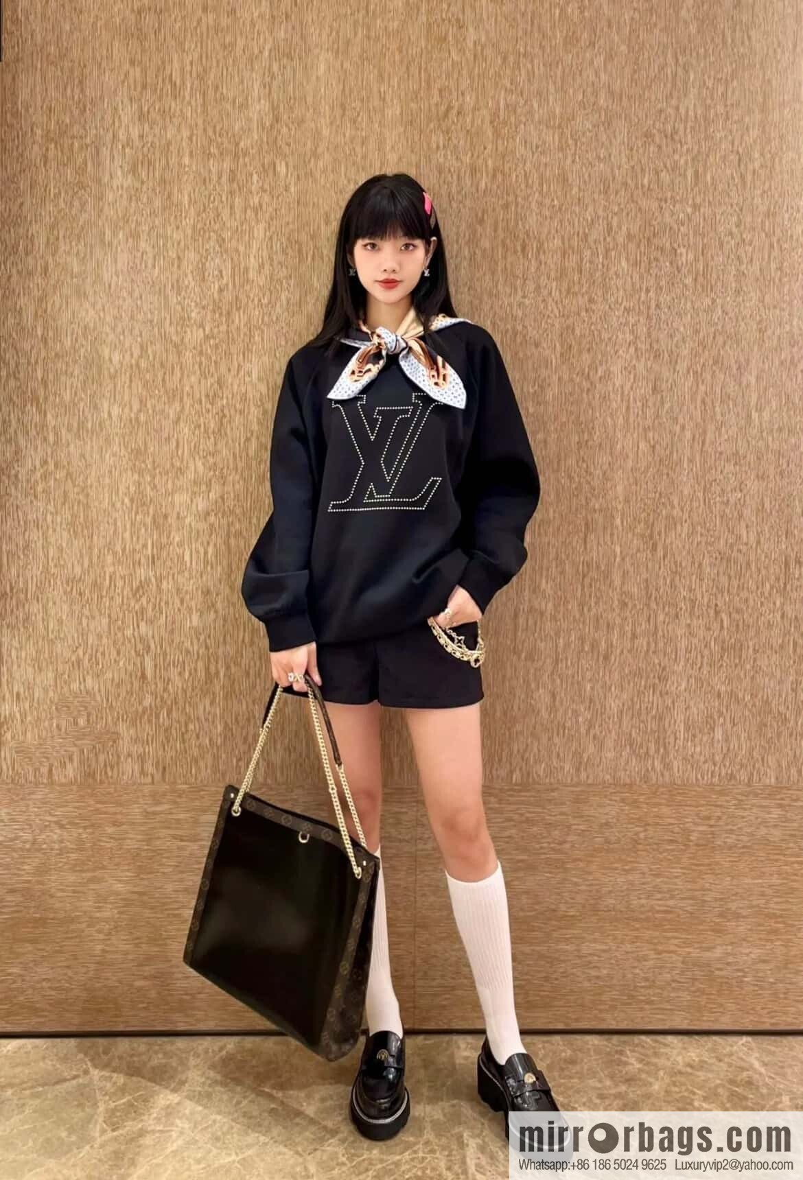 [Boutique‑grade] M13137 black/presbyopia, tote bag series Nova MM tote bag, black leather