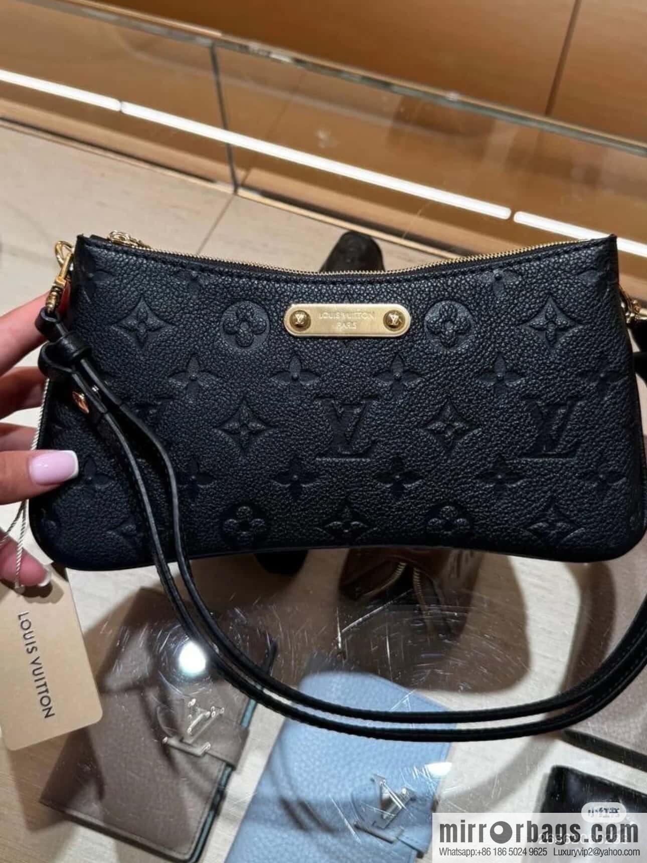 [Boutique‑grade] M83301 black M11916 brown, full leather embossed chain bag series Liv handbag
