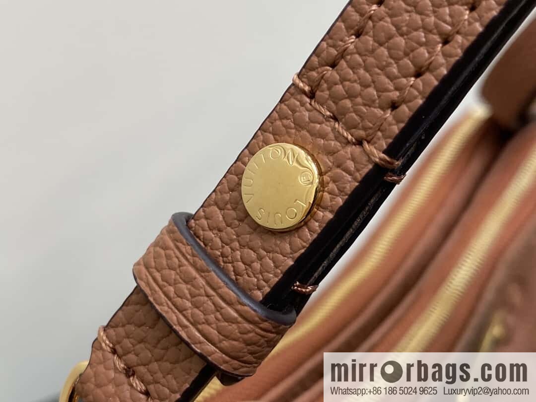 [Boutique‑grade] M11916 brown M83301 black, full leather embossed chain bag series Liv handbag