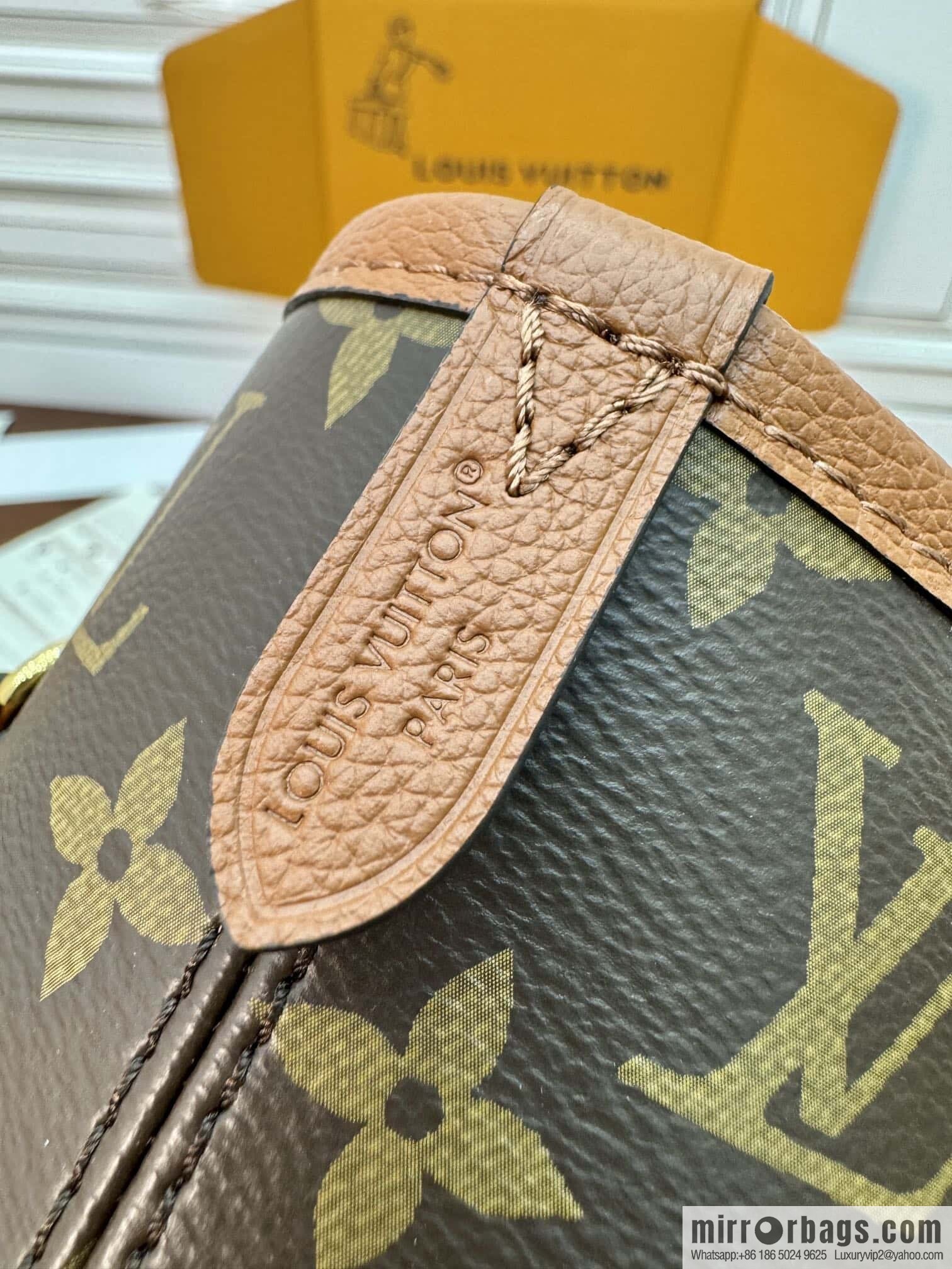 LV M12061 REVERSIBLE Neverfull Inside Out MM