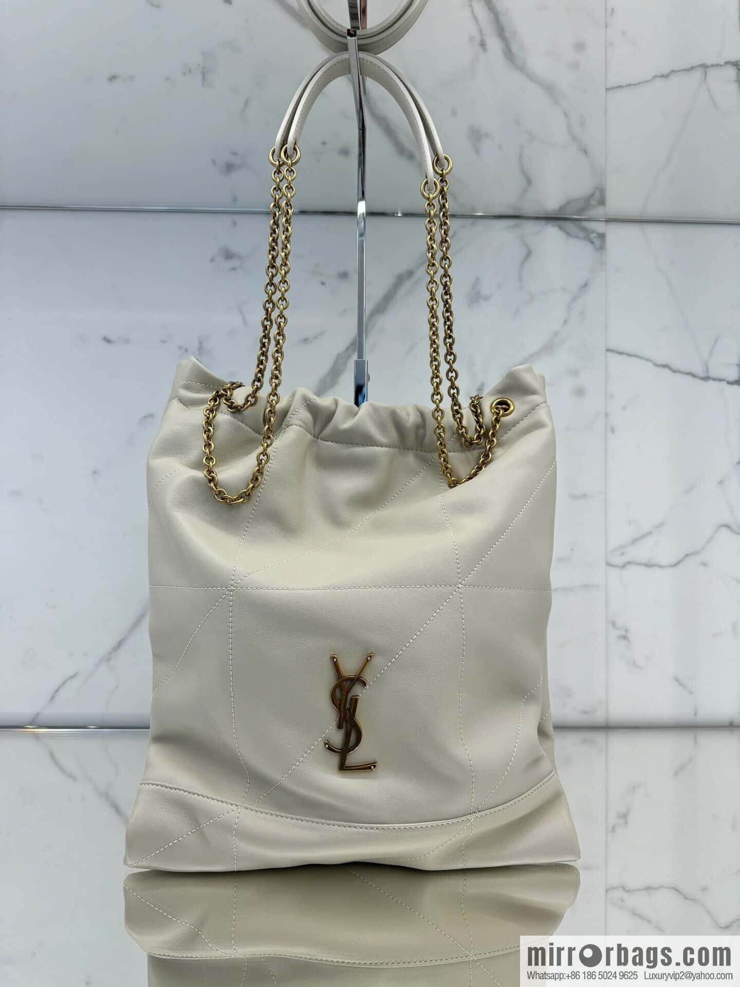 YSL 𝗝𝗔𝗠𝗜𝗘 𝟰.𝟯 𝗣𝗢𝗖𝗛𝗢𝗡 sheep leather clutch bag 781666 white