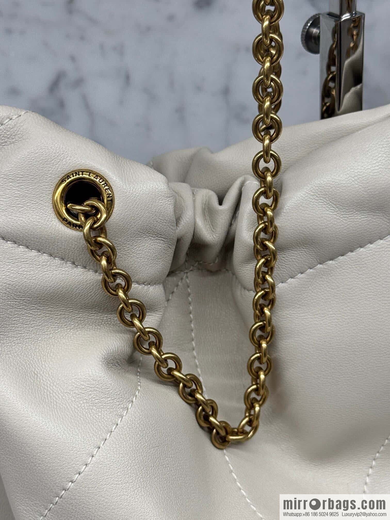 YSL 𝗝𝗔𝗠𝗜𝗘 𝟰.𝟯 𝗣𝗢𝗖𝗛𝗢𝗡 sheep leather clutch bag 781666 white