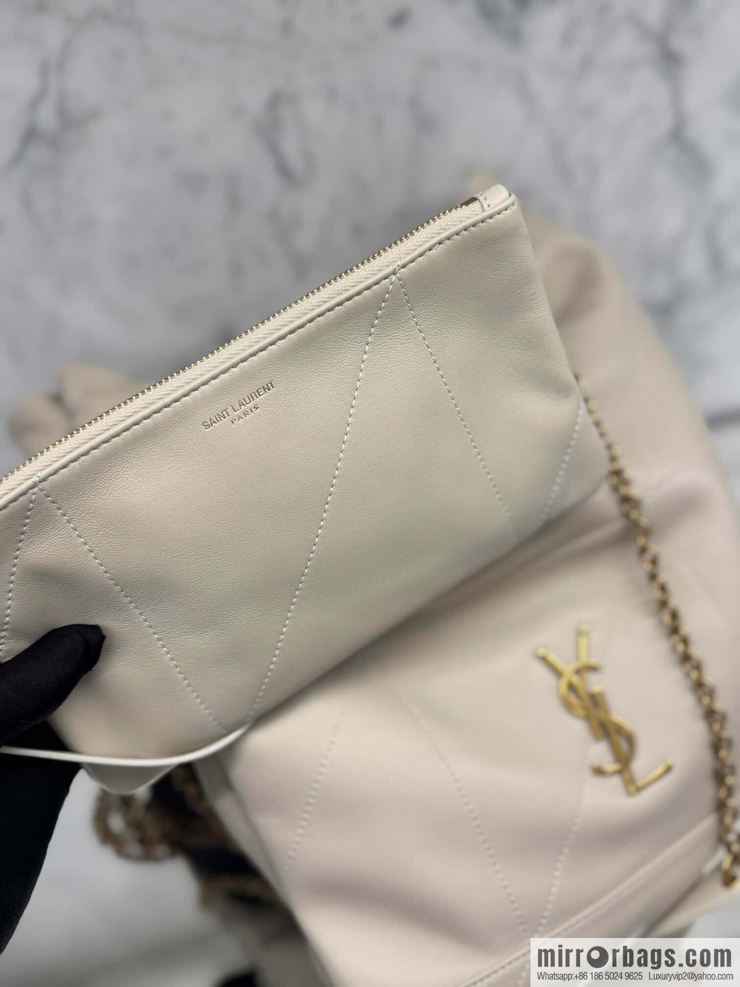 YSL 𝗝𝗔𝗠𝗜𝗘 𝟰.𝟯 𝗣𝗢𝗖𝗛𝗢𝗡 sheep leather clutch bag 781666 white