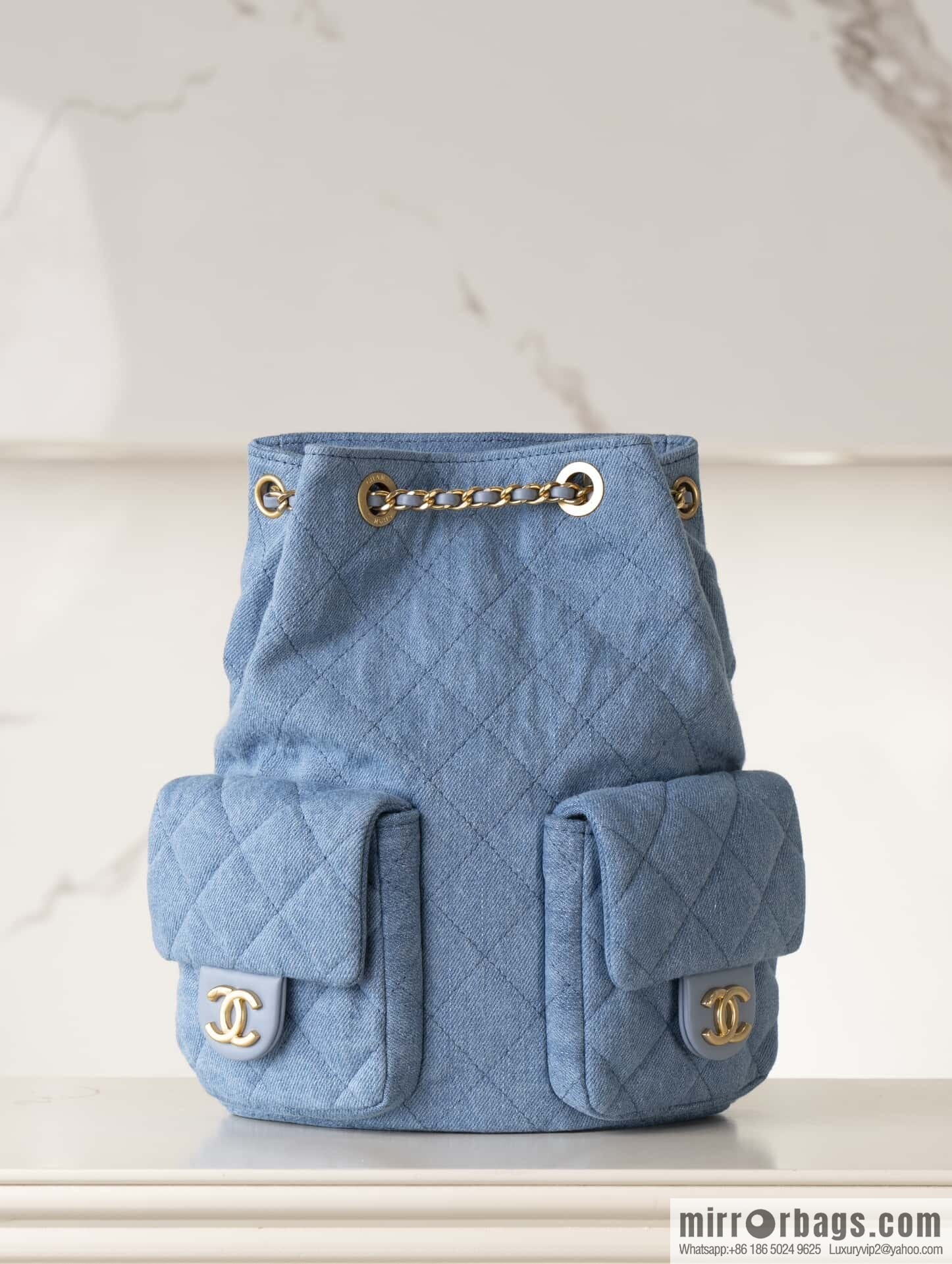 𝐂𝐡𝐚𝐧𝐞𝐥 𝟐𝟓𝐜 early spring, light denim backpack 🦋 AS5310