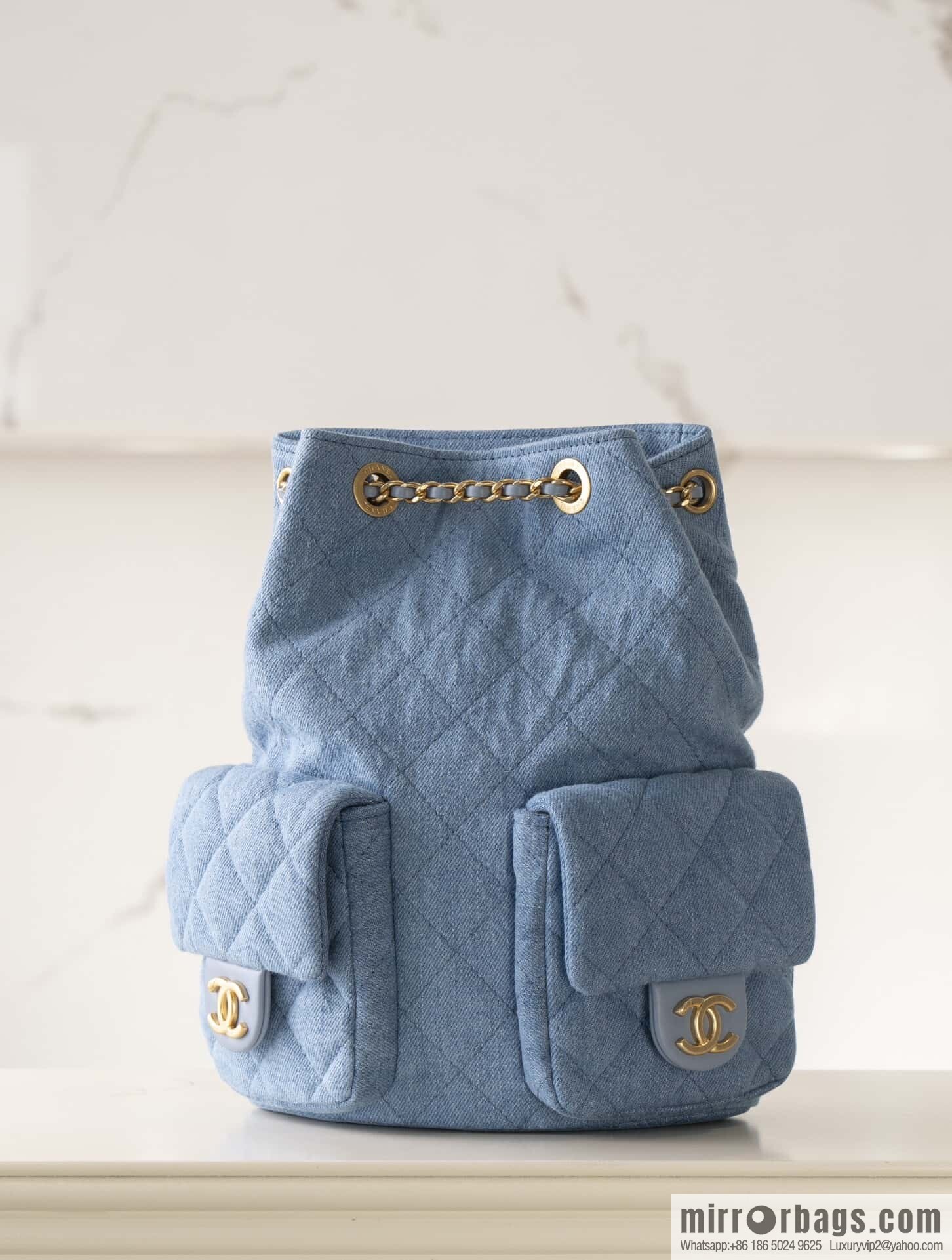 𝐂𝐡𝐚𝐧𝐞𝐥 𝟐𝟓𝐜 early spring, light denim backpack 🦋 AS5310