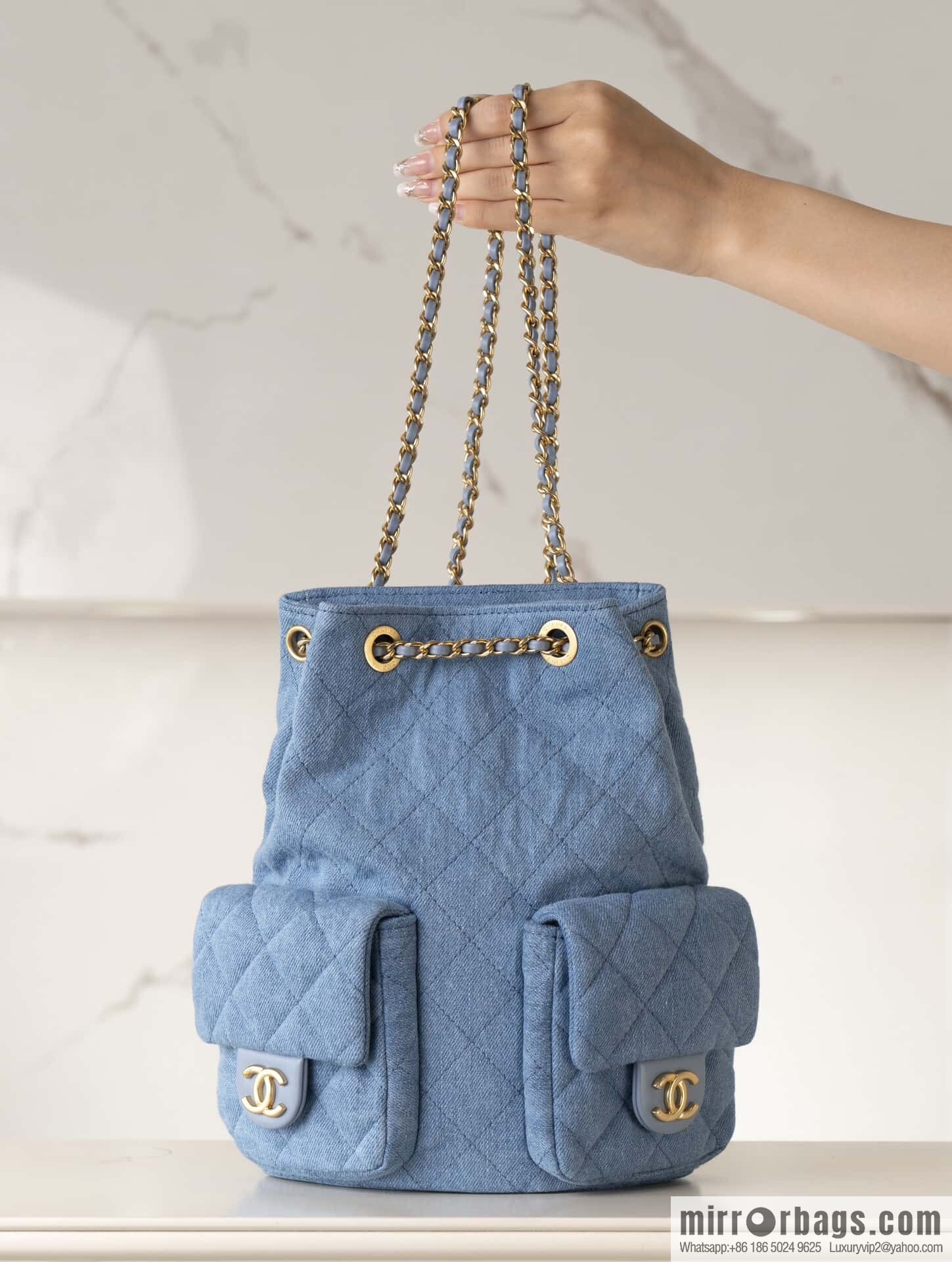 𝐂𝐡𝐚𝐧𝐞𝐥 𝟐𝟓𝐜 early spring, light denim backpack 🦋 AS5310