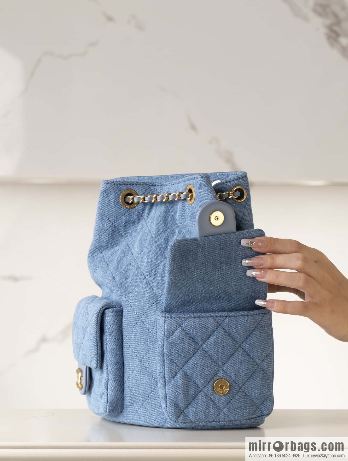 𝐂𝐡𝐚𝐧𝐞𝐥 𝟐𝟓𝐜 early spring, light denim backpack 🦋 AS5310