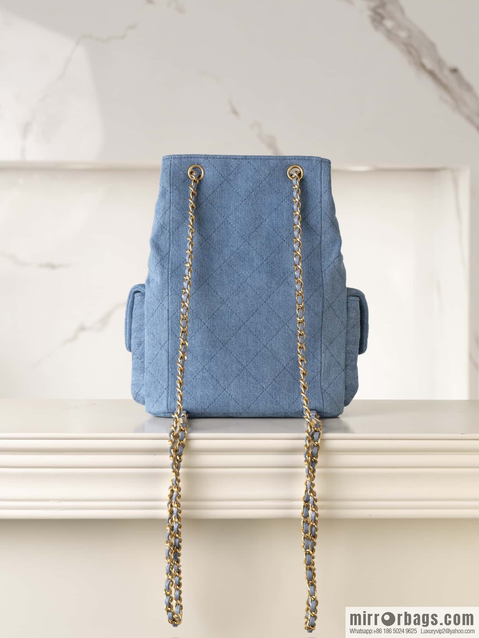 𝐂𝐡𝐚𝐧𝐞𝐥 𝟐𝟓𝐜 early spring, light denim backpack 🦋 AS5310