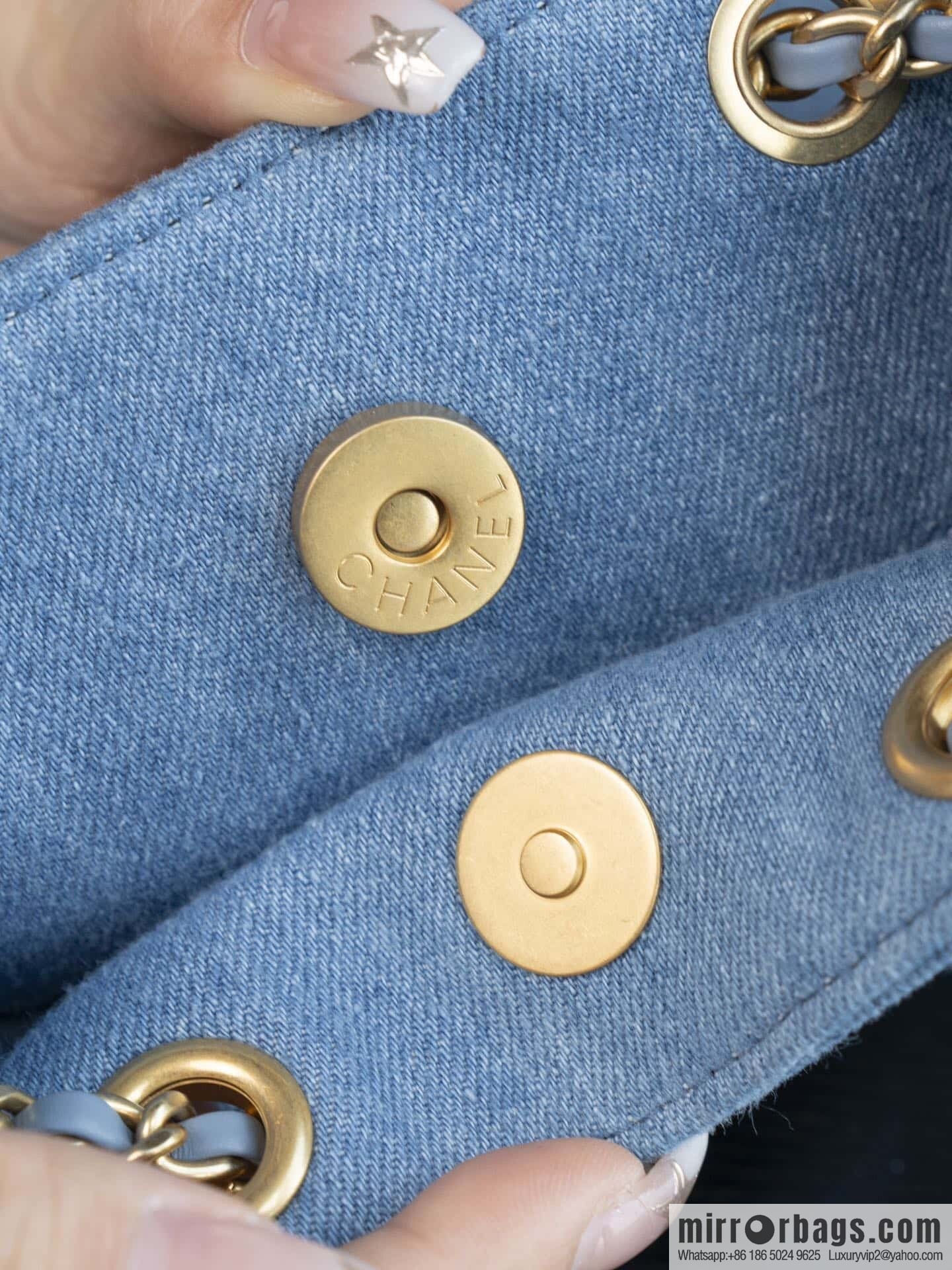 𝐂𝐡𝐚𝐧𝐞𝐥 𝟐𝟓𝐜 early spring, light denim backpack 🦋 AS5310