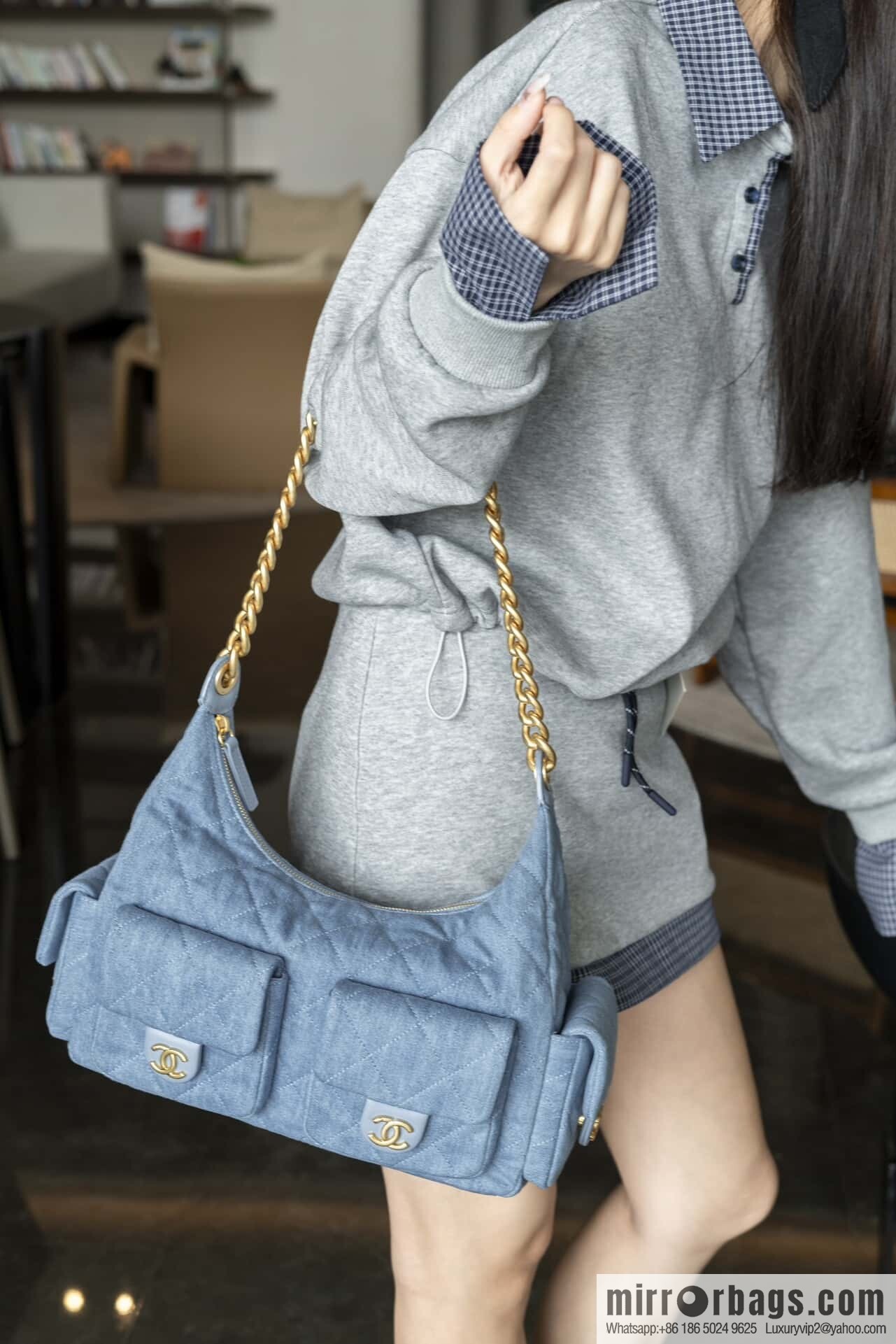 ππ‘ππ§ππ₯ πππ early spring multi pocket light denim large AS5302