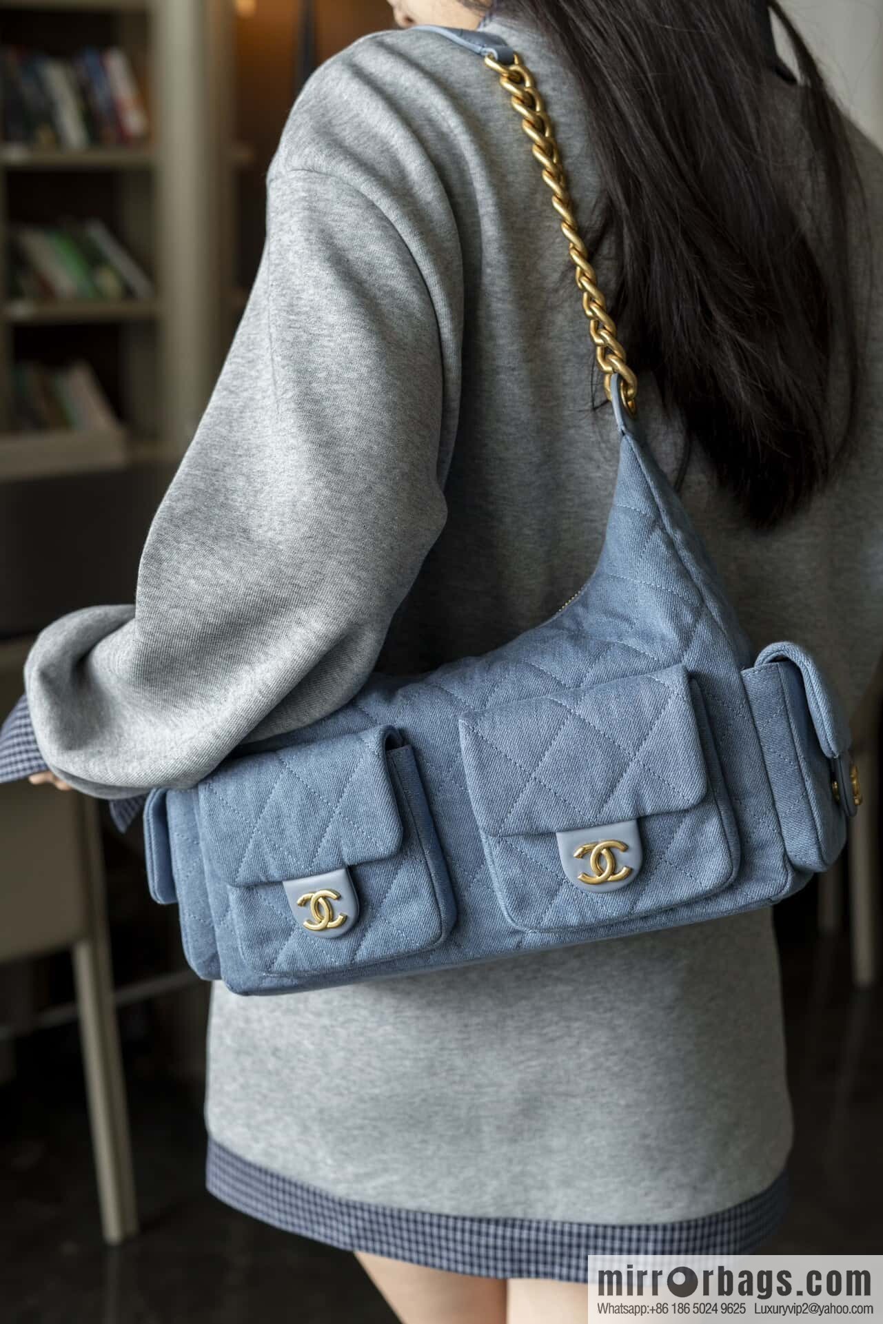 ππ‘ππ§ππ₯ πππ early spring multi pocket light denim large AS5302