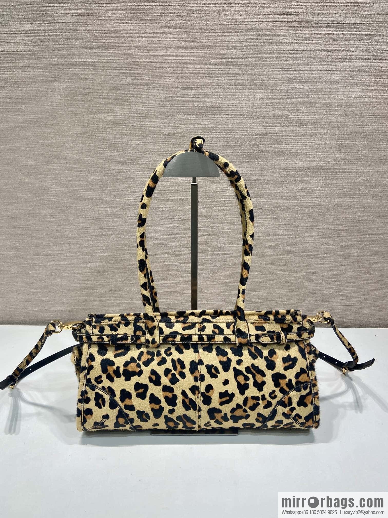 PRADA 🎉 LusSo lf printed leopard print 🎉 1BA426🎉🎉