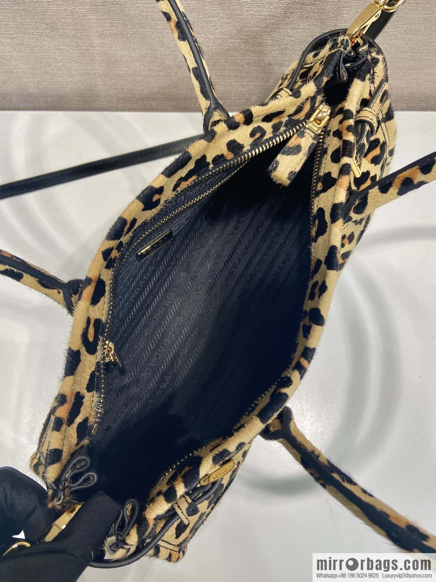 PRADA 🎉 LusSo lf printed leopard print 🎉 1BA426🎉🎉