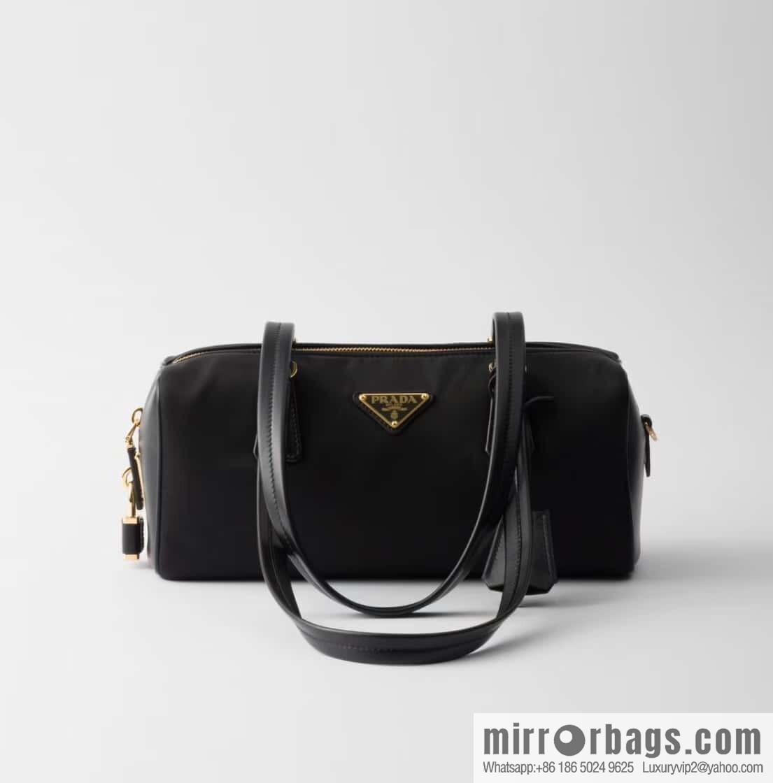 PRADA 🎉 new lock bag 🎉 1BB127 nylon cloth🎉🎉