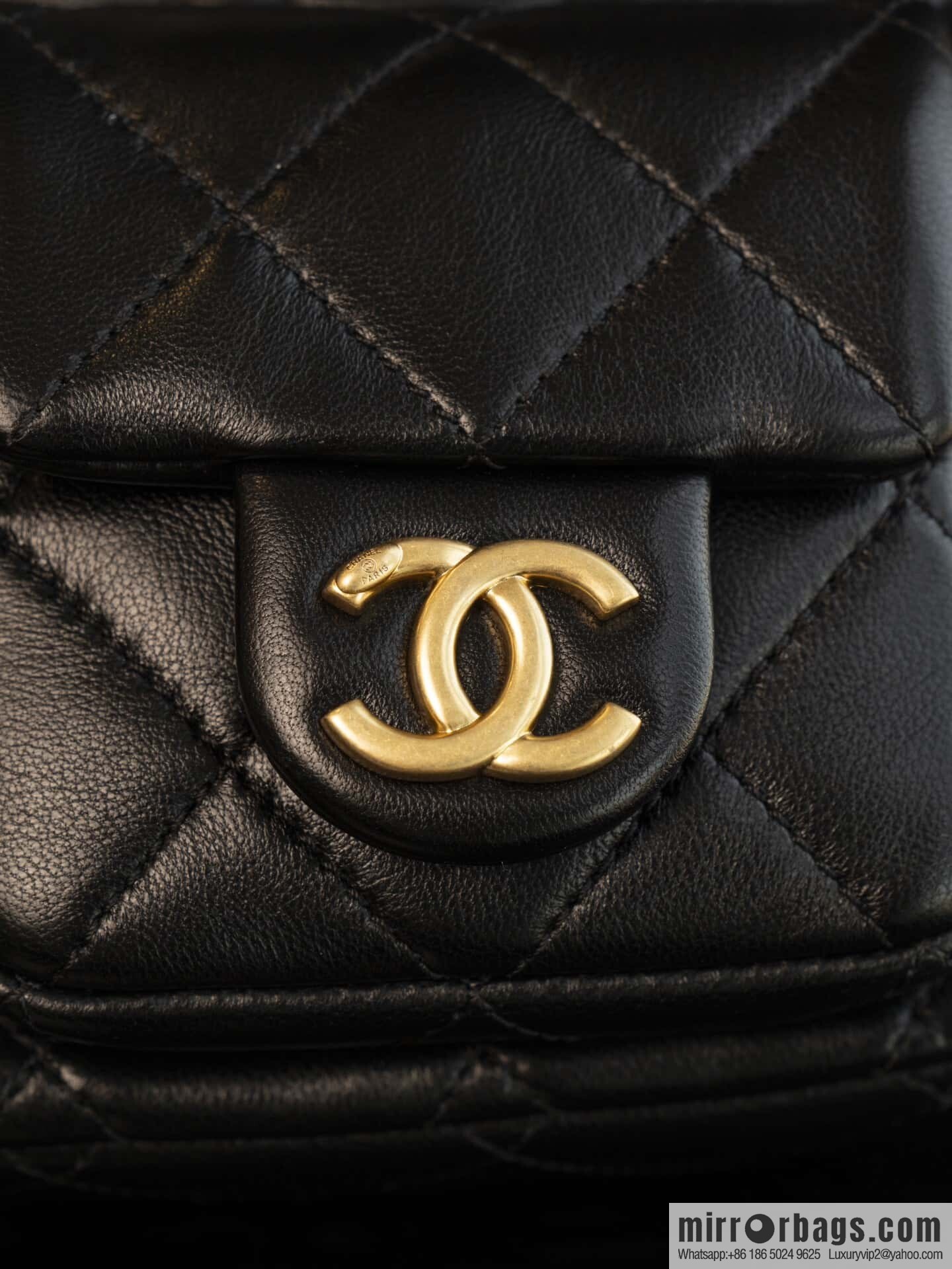 𝗖𝗛𝗔𝗘𝗡𝗟✦ 𝟐𝟓𝐜 small hippie 𝐡𝐨𝐛𝐨 𝐛𝐚𝐠 black gold 🖤 AS5339