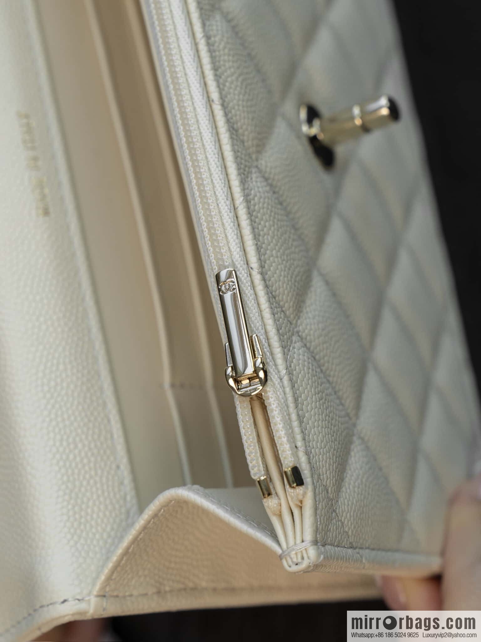 ππ‘ππ§ππ₯ πππ early spring backpack, milky white π₯ AP4406
