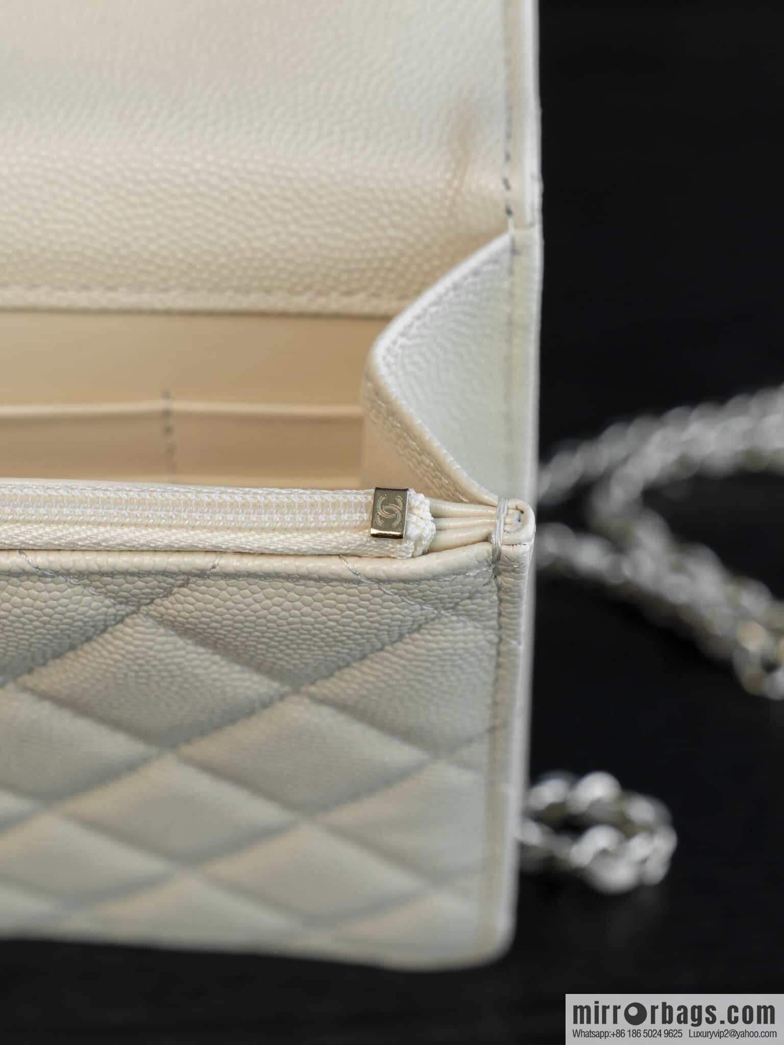 ππ‘ππ§ππ₯ πππ early spring backpack, milky white π₯ AP4406
