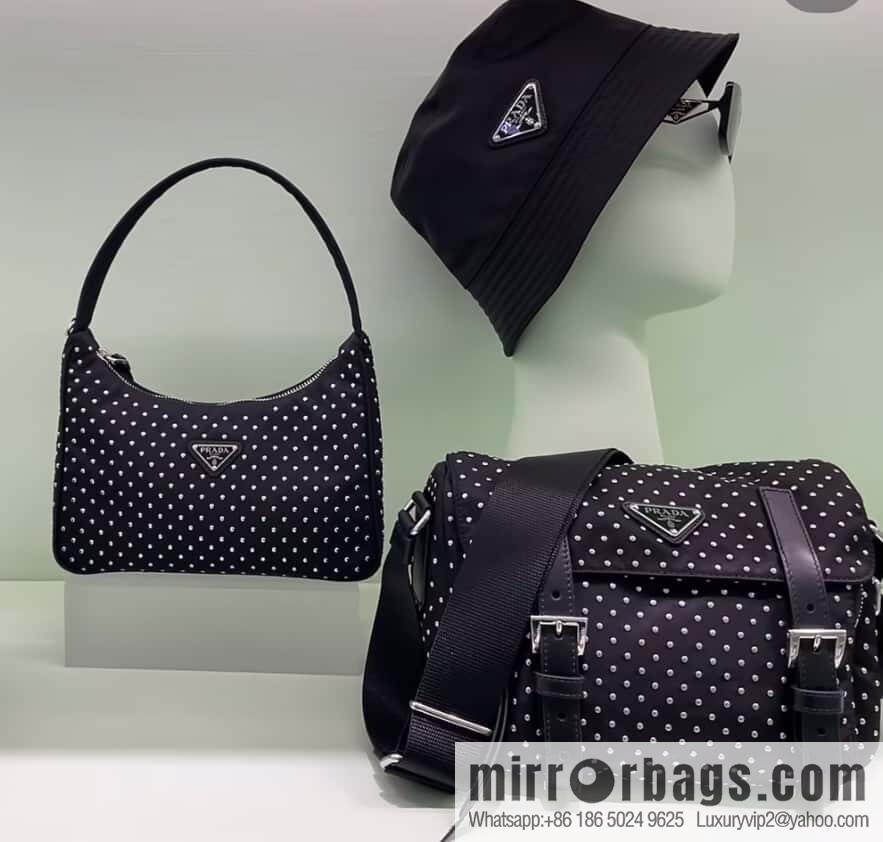 PRADA 🎉 rivet messenger bag 🎉 1BD382 new product🎉🎉
