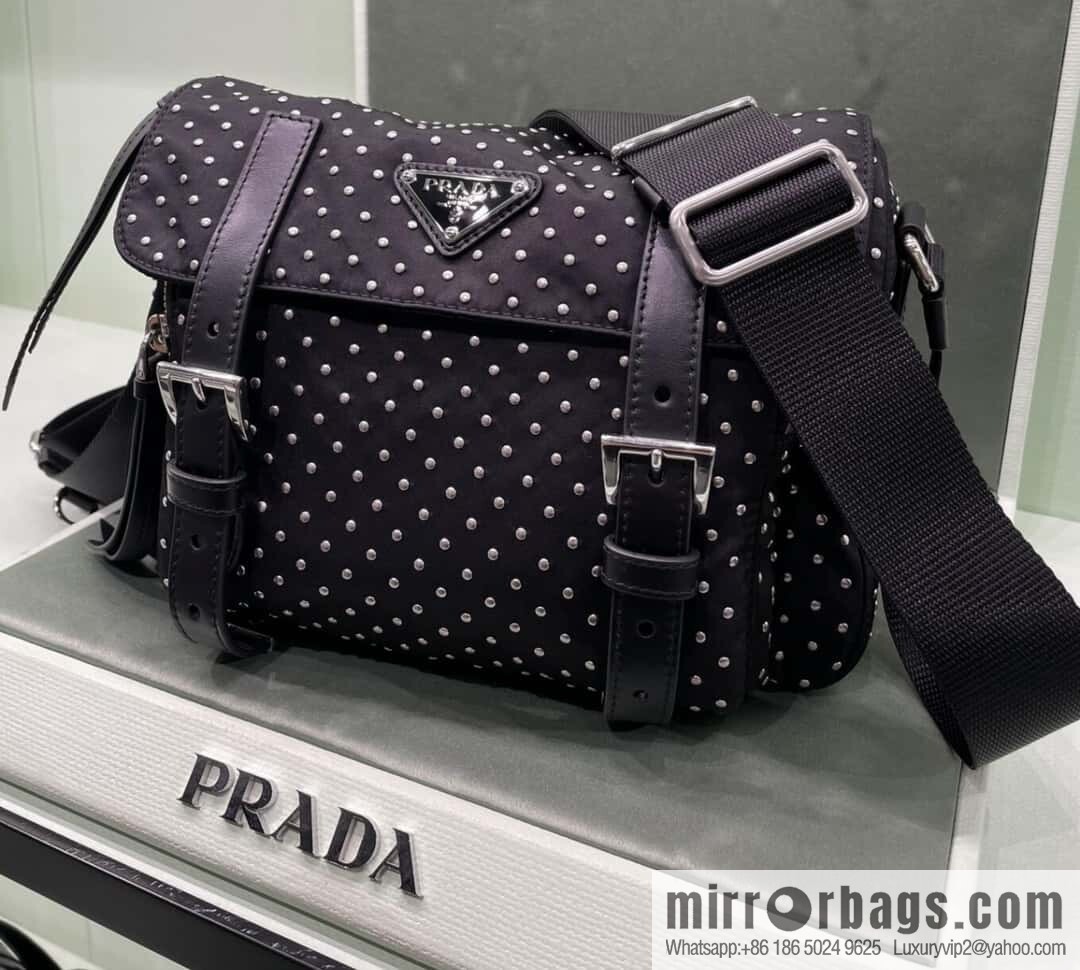 PRADA 🎉 rivet messenger bag 🎉 1BD382 new product🎉🎉