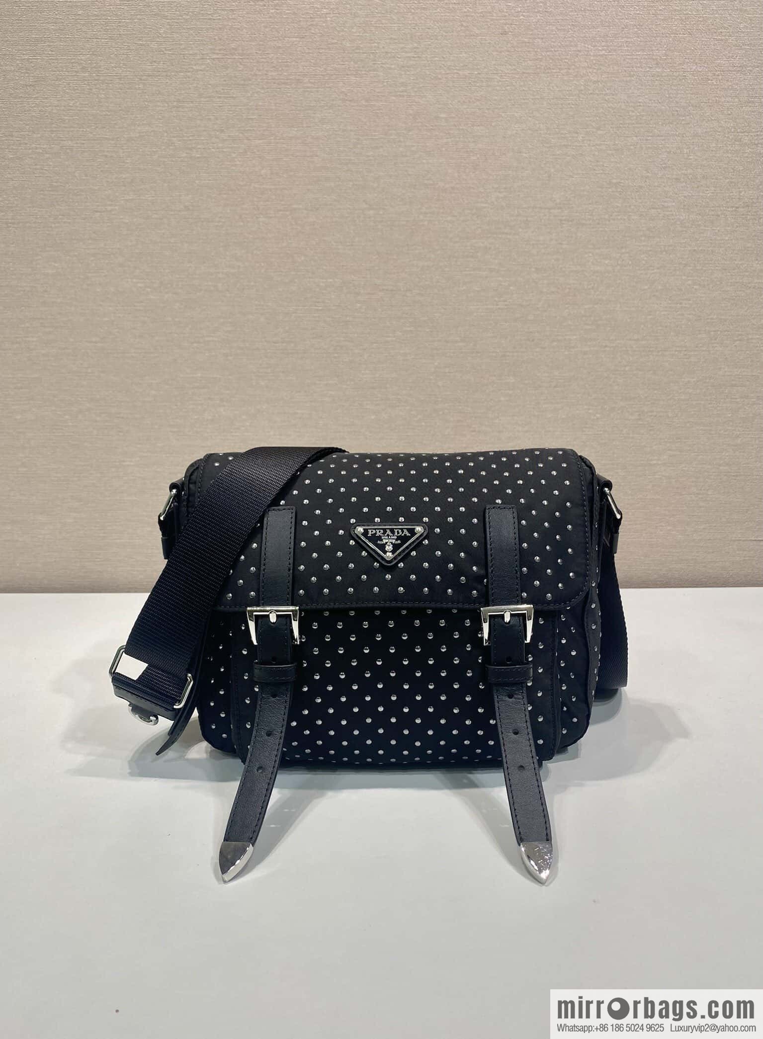 PRADA 🎉 rivet messenger bag 🎉 1BD382 new product🎉🎉