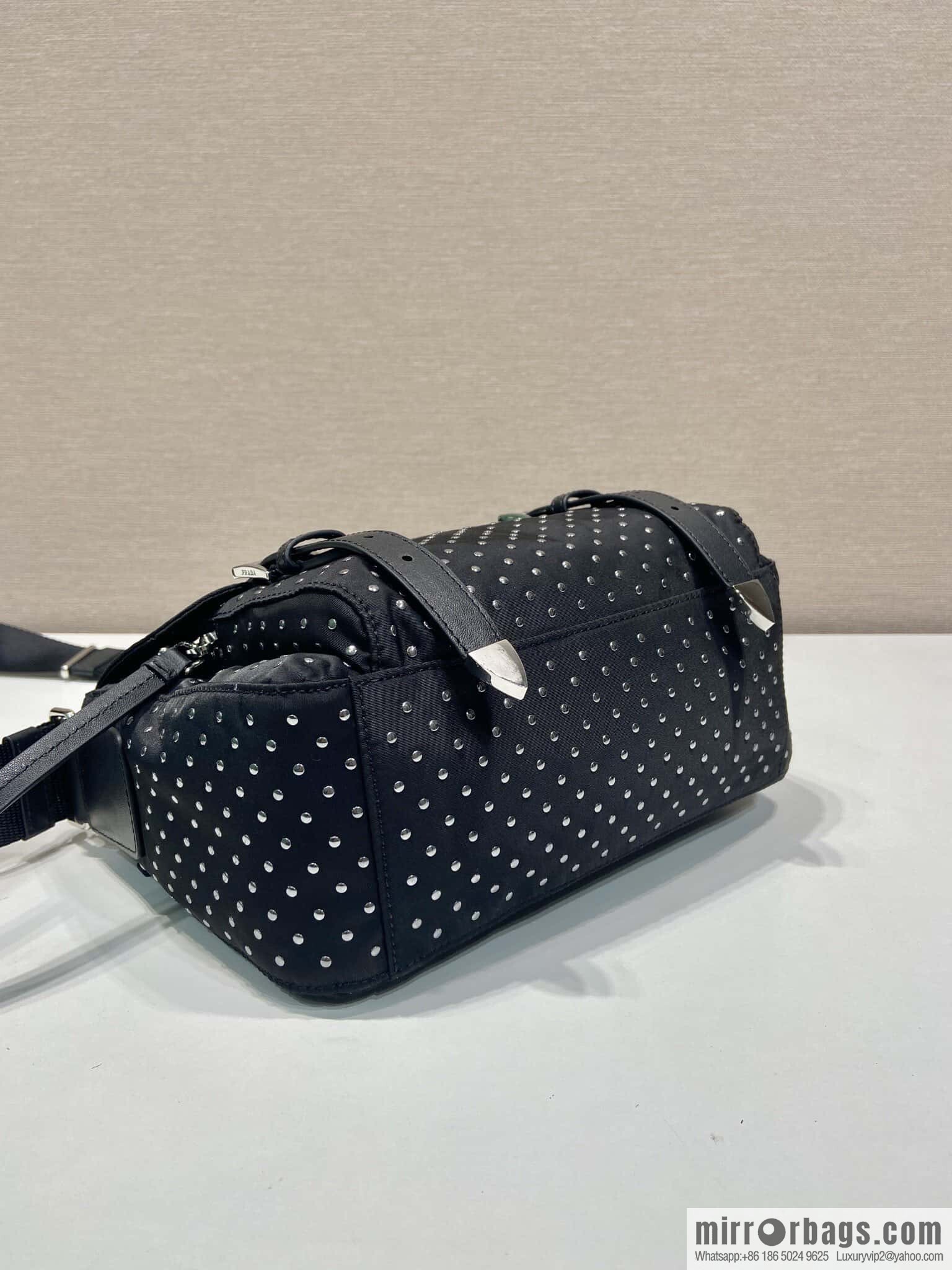 PRADA 🎉 rivet messenger bag 🎉 1BD382 new product🎉🎉