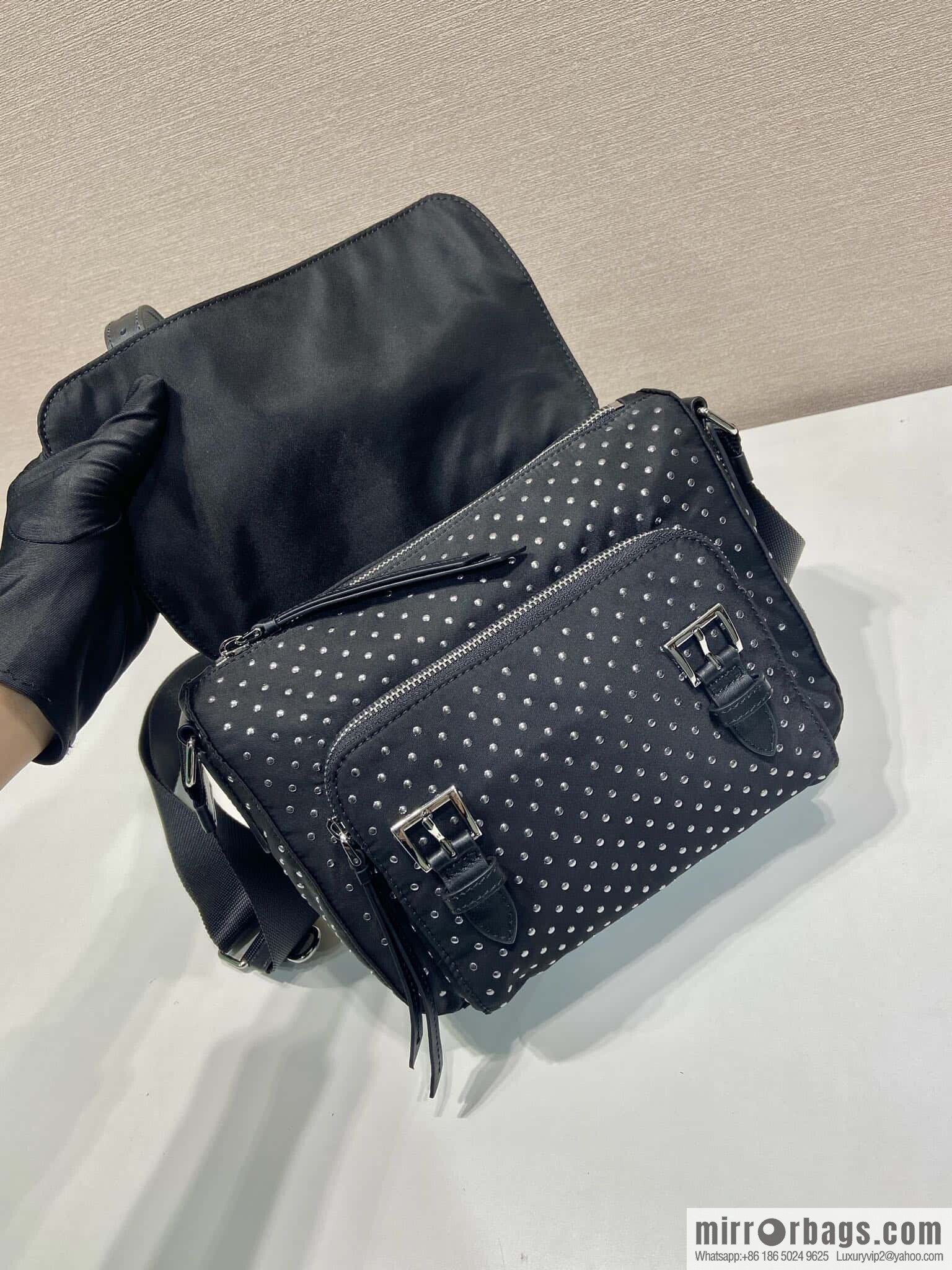 PRADA 🎉 rivet messenger bag 🎉 1BD382 new product🎉🎉