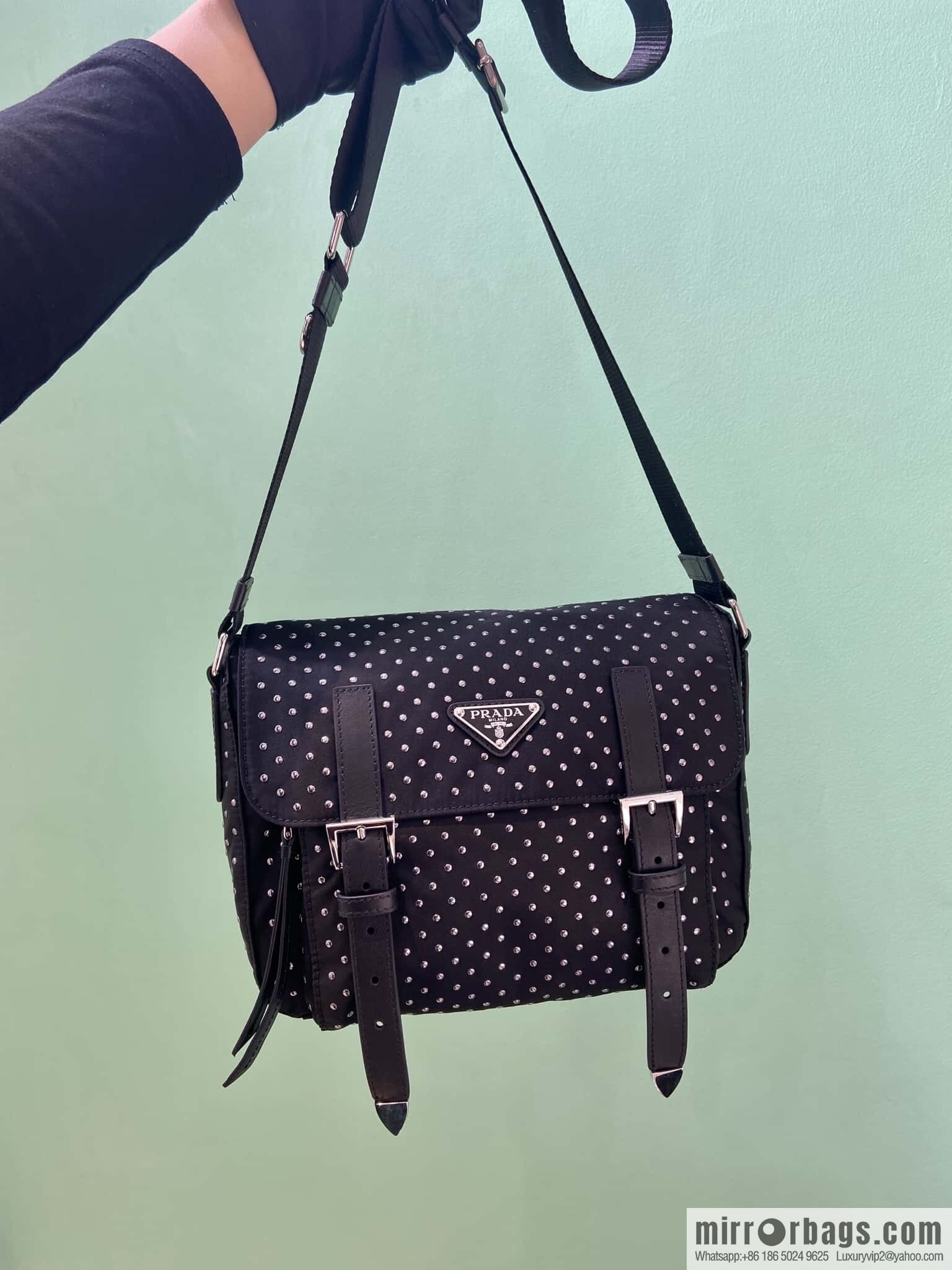 PRADA 🎉 rivet messenger bag 🎉 1BD382 new product🎉🎉