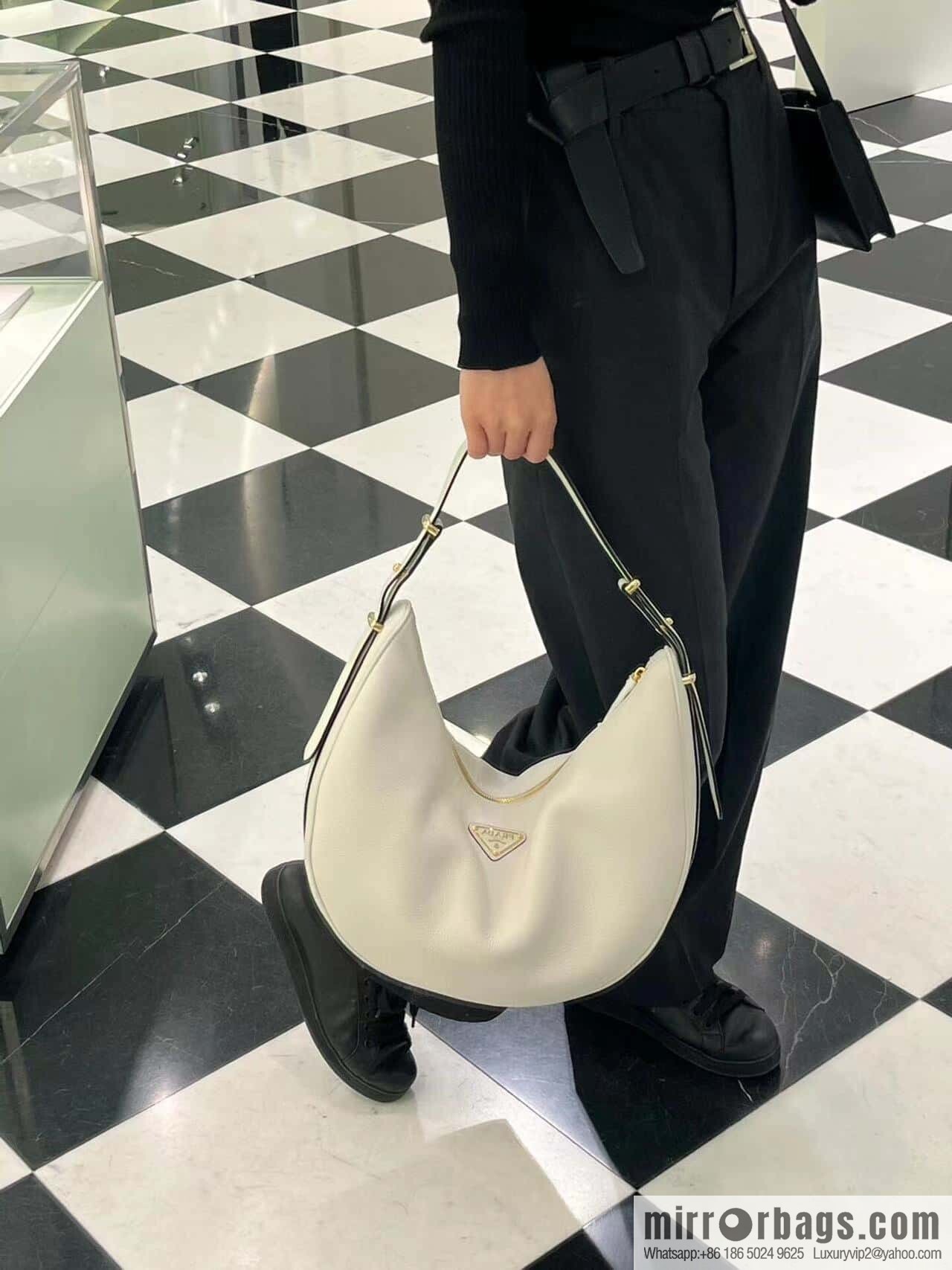 PRADA 🎉 large Moon handbag 🎉 1BC212 large🎉🎉