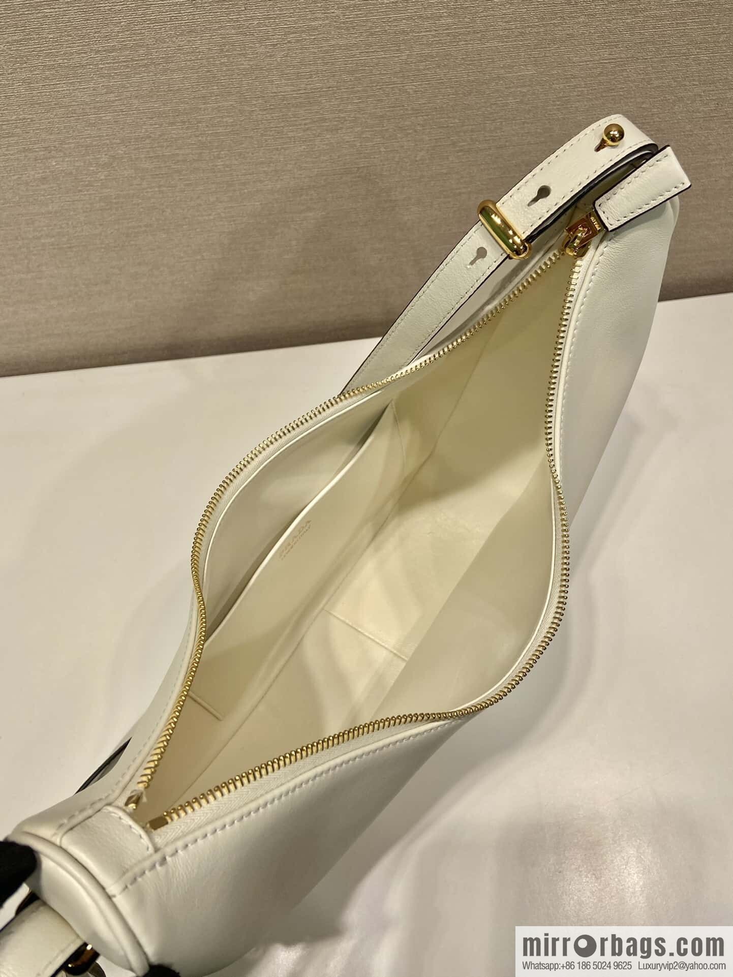 PRADA 🎉 large Moon handbag 🎉 1BC212 large🎉🎉