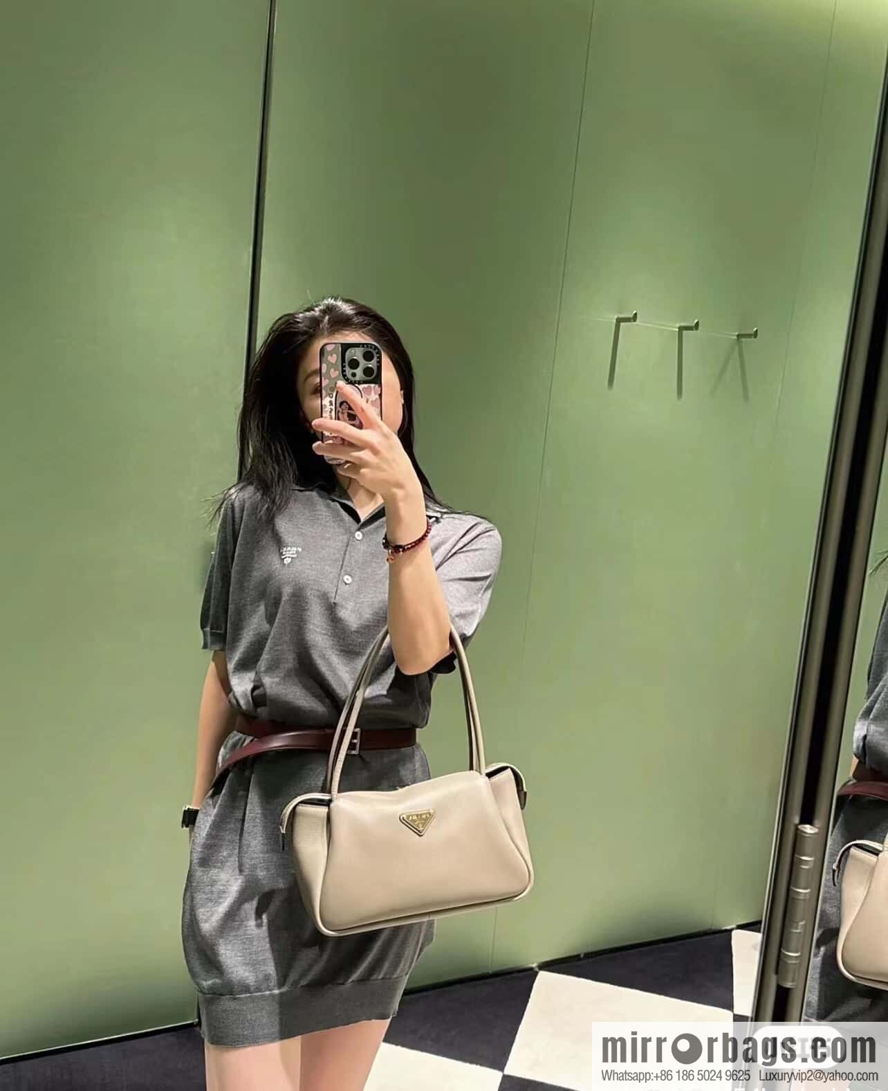 PRADA 🎉 New 🎉 1BA444 Shoulder/Grey🎉🎉