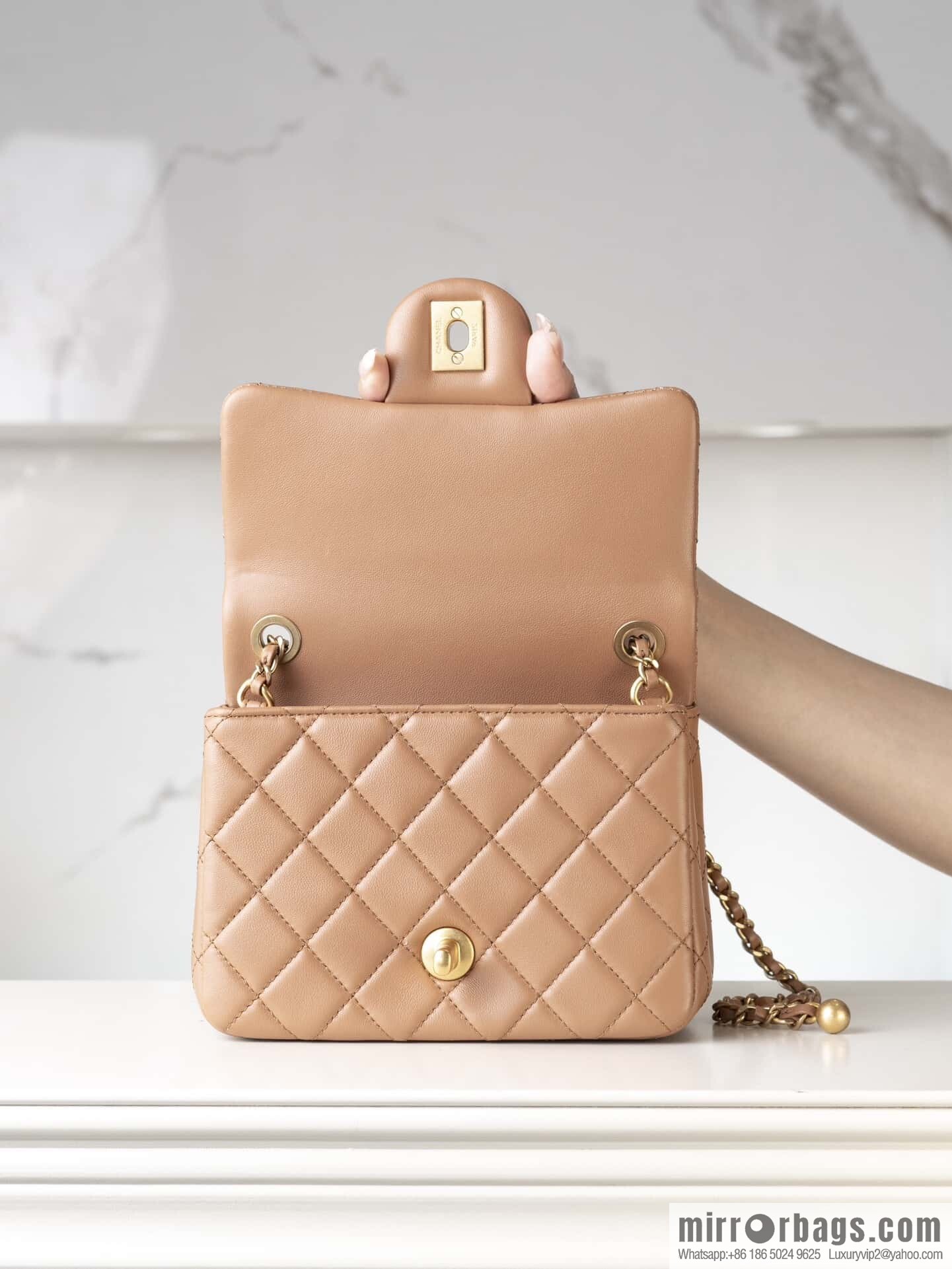 ππ‘ππ§ππ₯ πππ€ ππ Golden Ball Square Fatty, Milk Tea Color βοΈ AS1786