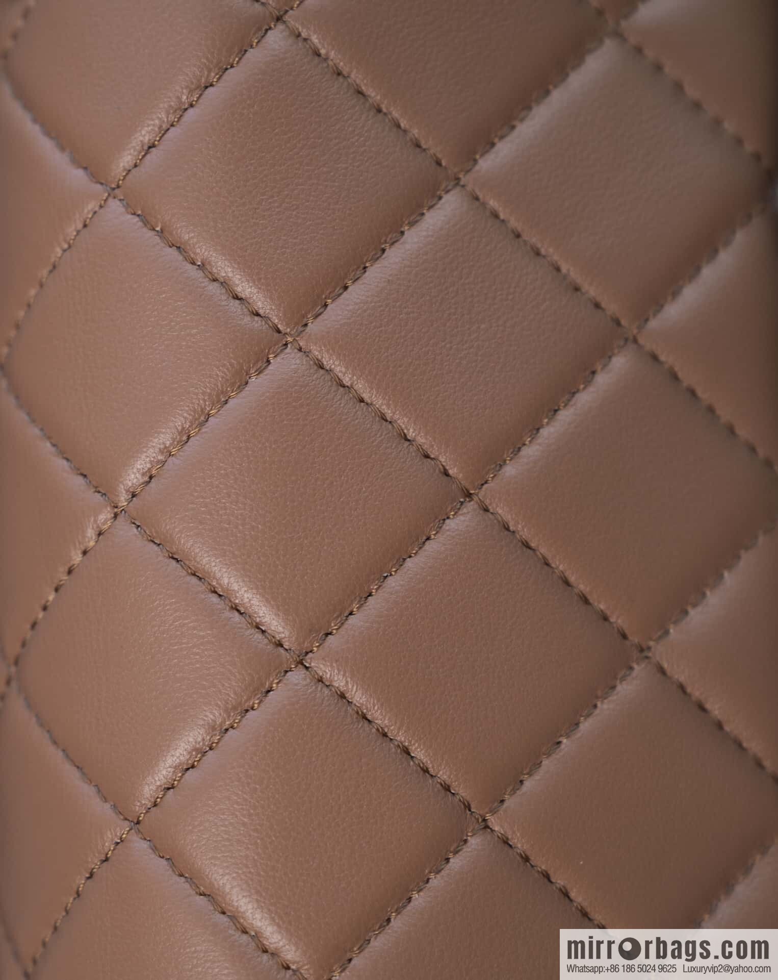 ππ‘ππ§ππ₯ πππ€ ππ Golden Ball Square Fatty, Milk Tea Color βοΈ AS1786