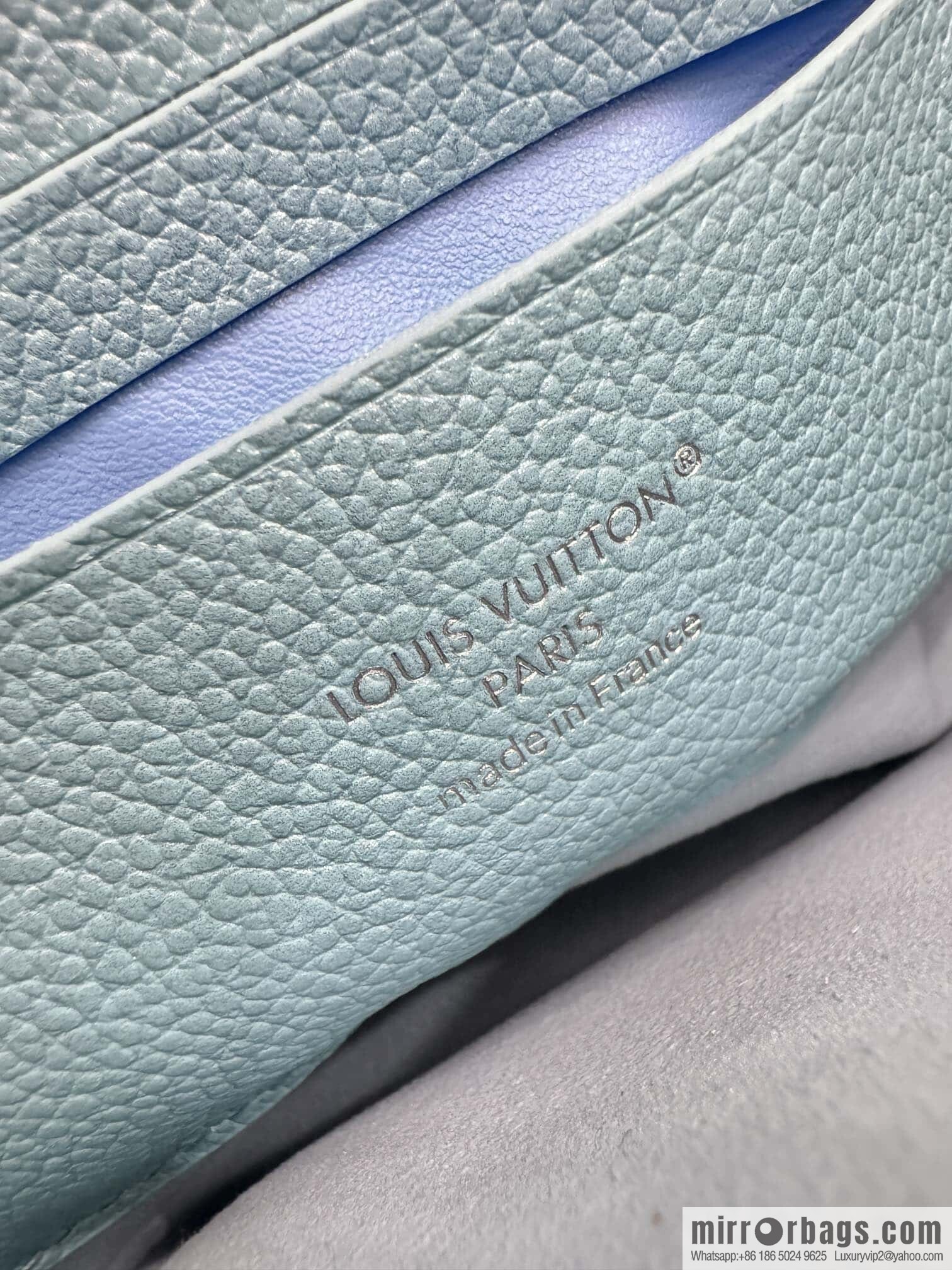 LV M12211 Nano Madeleine