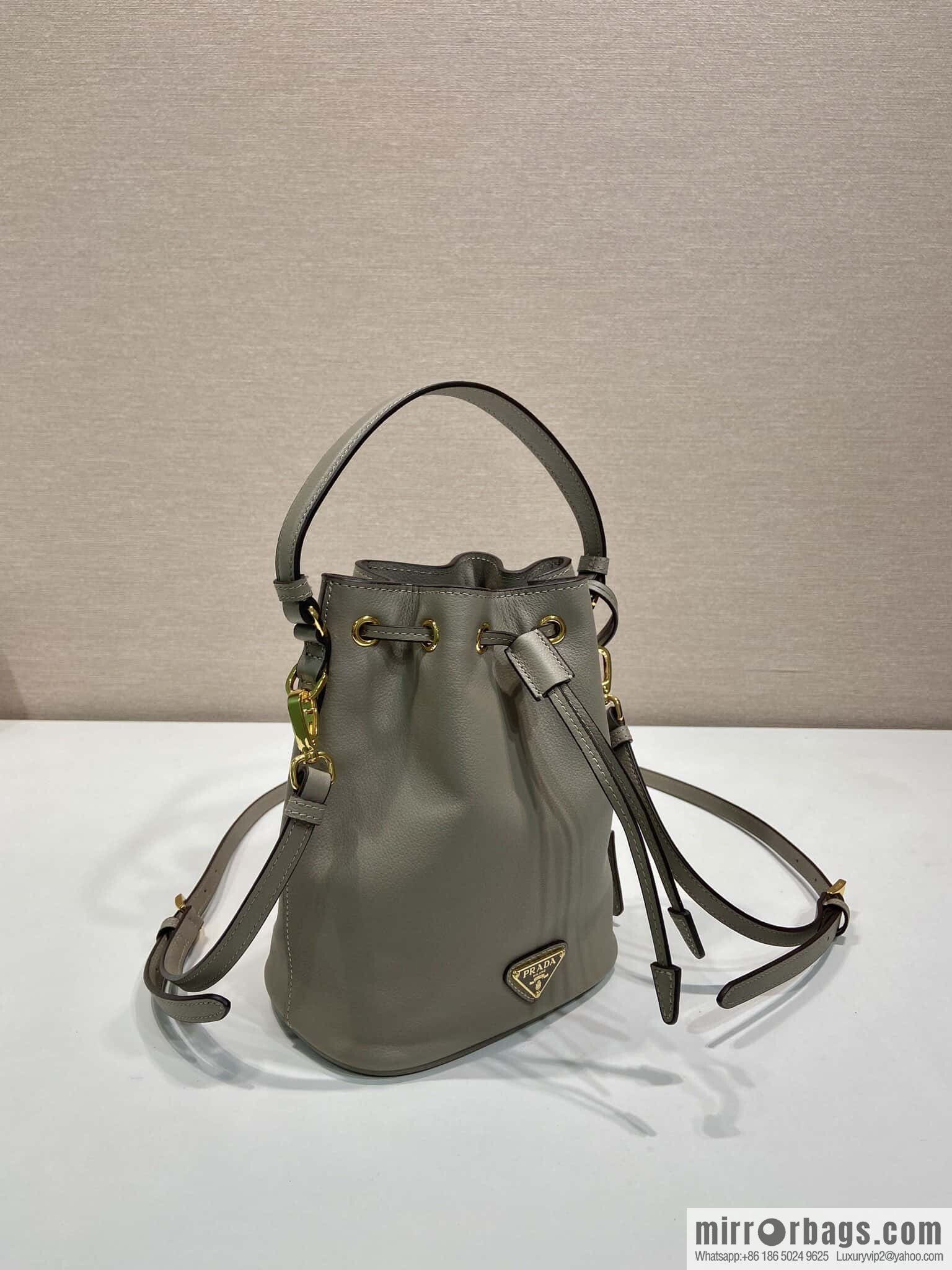 PRADA 🎉 calfskin bucket bag 🎉 1BE067 new product🎉🎉