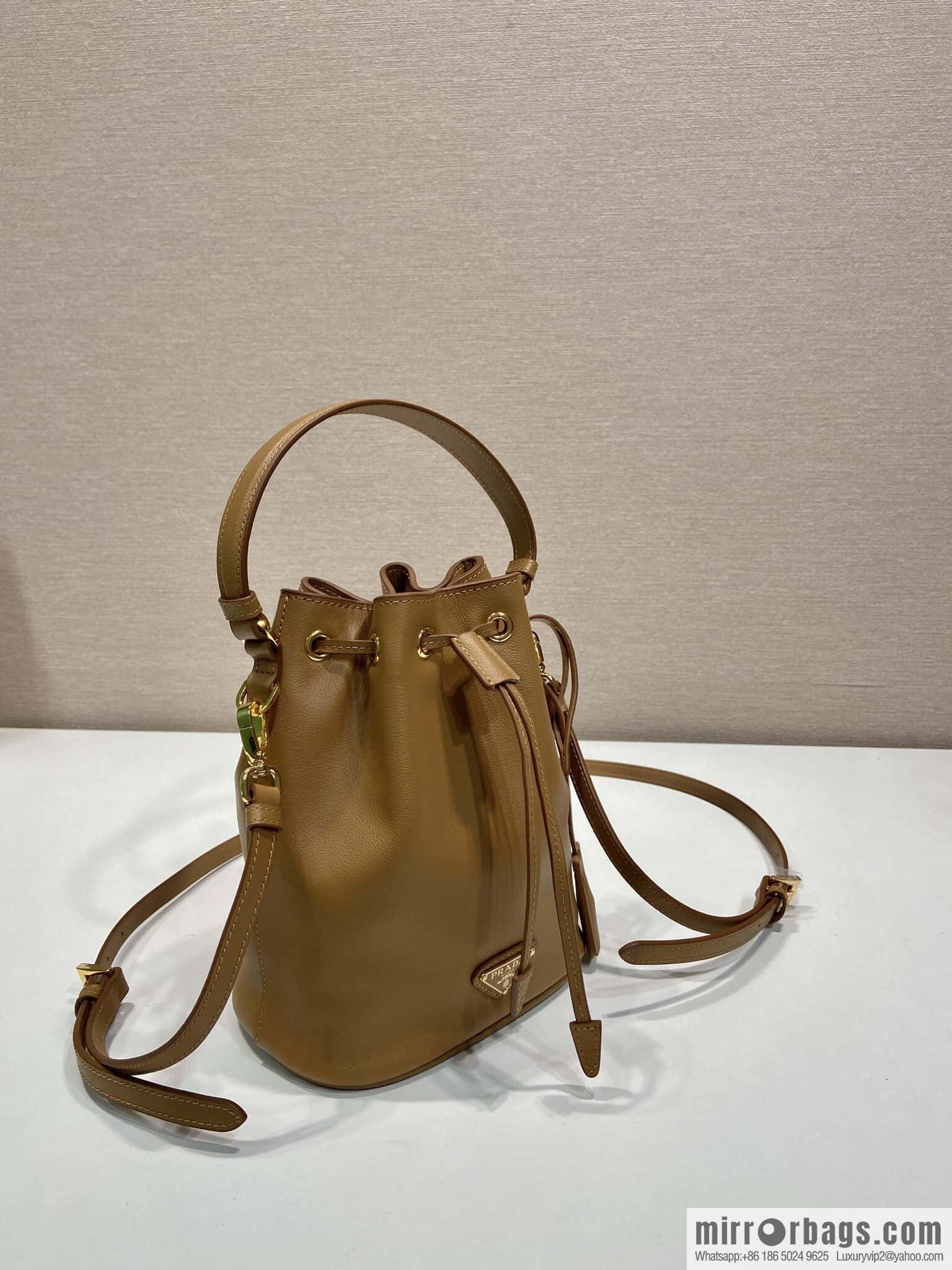 PRADA 🎉 calfskin bucket bag 🎉 1BE067 new 🎉🎉 brown