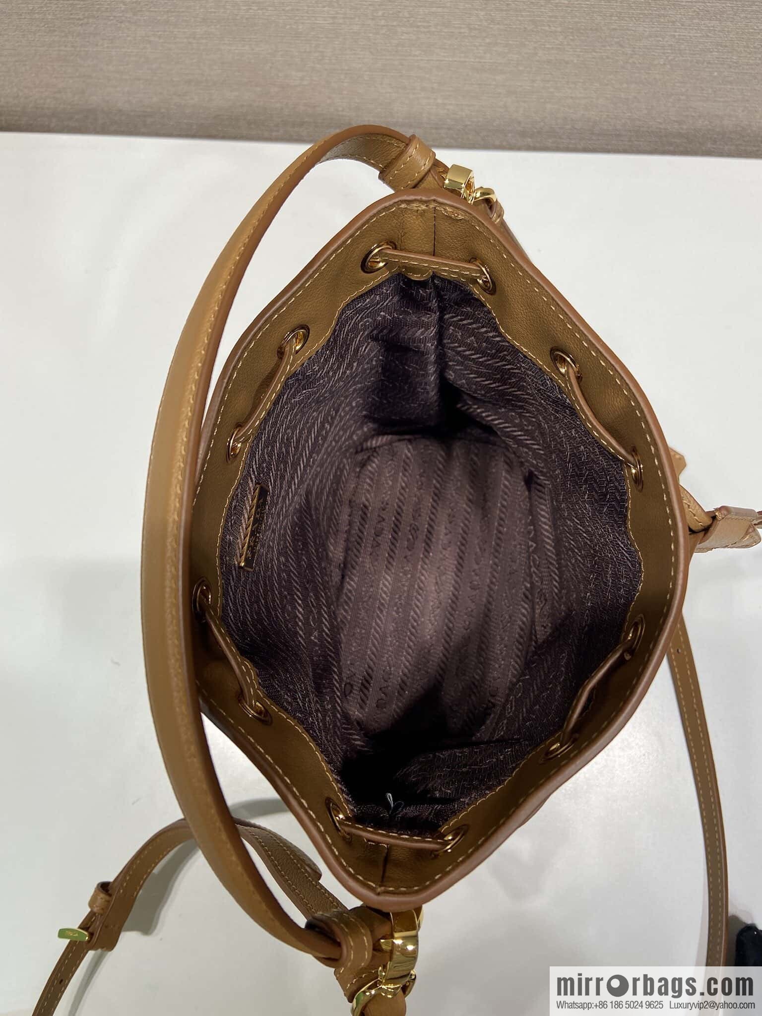 PRADA 🎉 calfskin bucket bag 🎉 1BE067 new 🎉🎉 brown