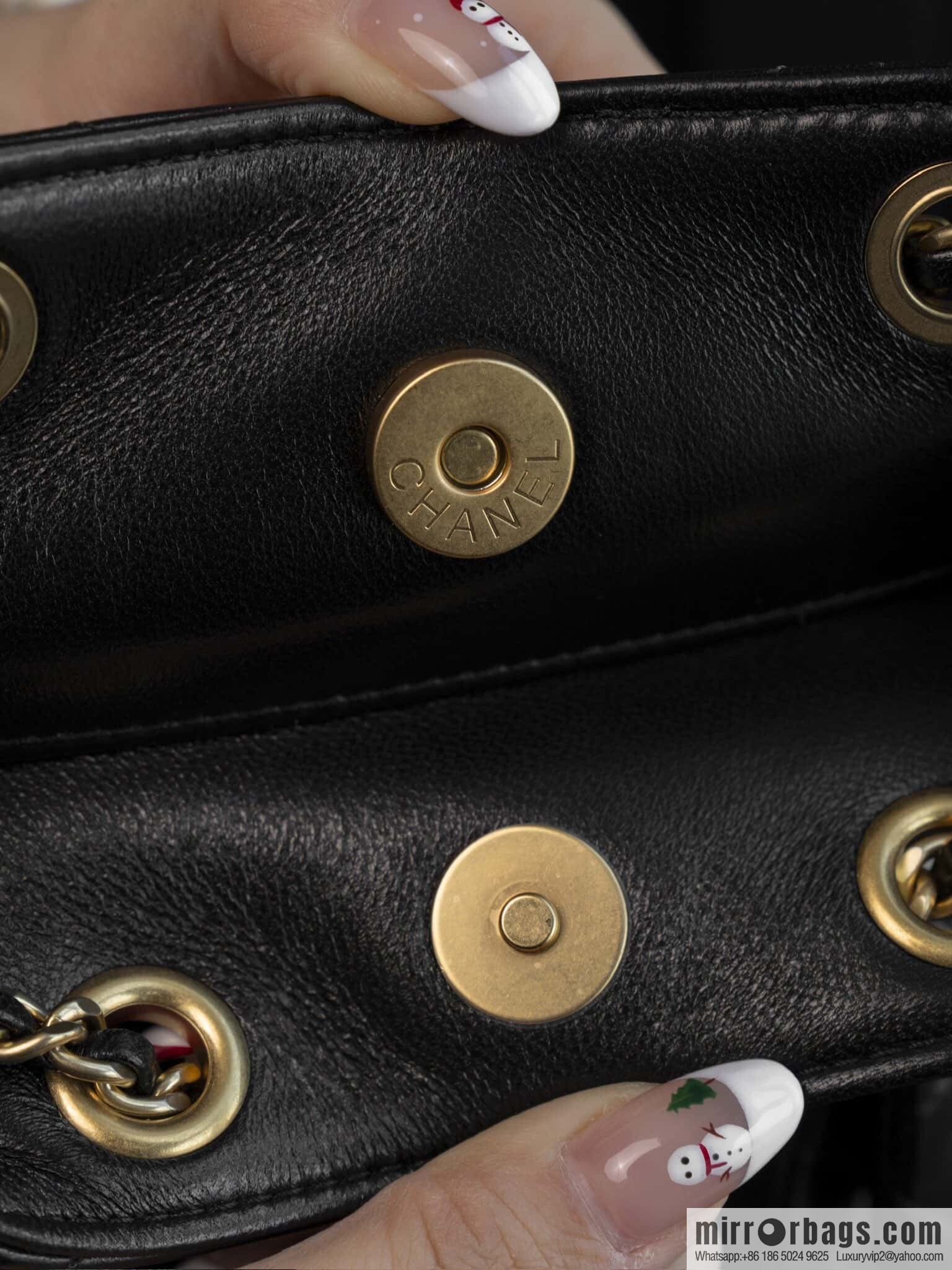 𝐂𝐡𝐚𝐧𝐞𝐥 𝟐𝟓𝐜 early spring vacation series, backpack, black gold 🖤 AS5310