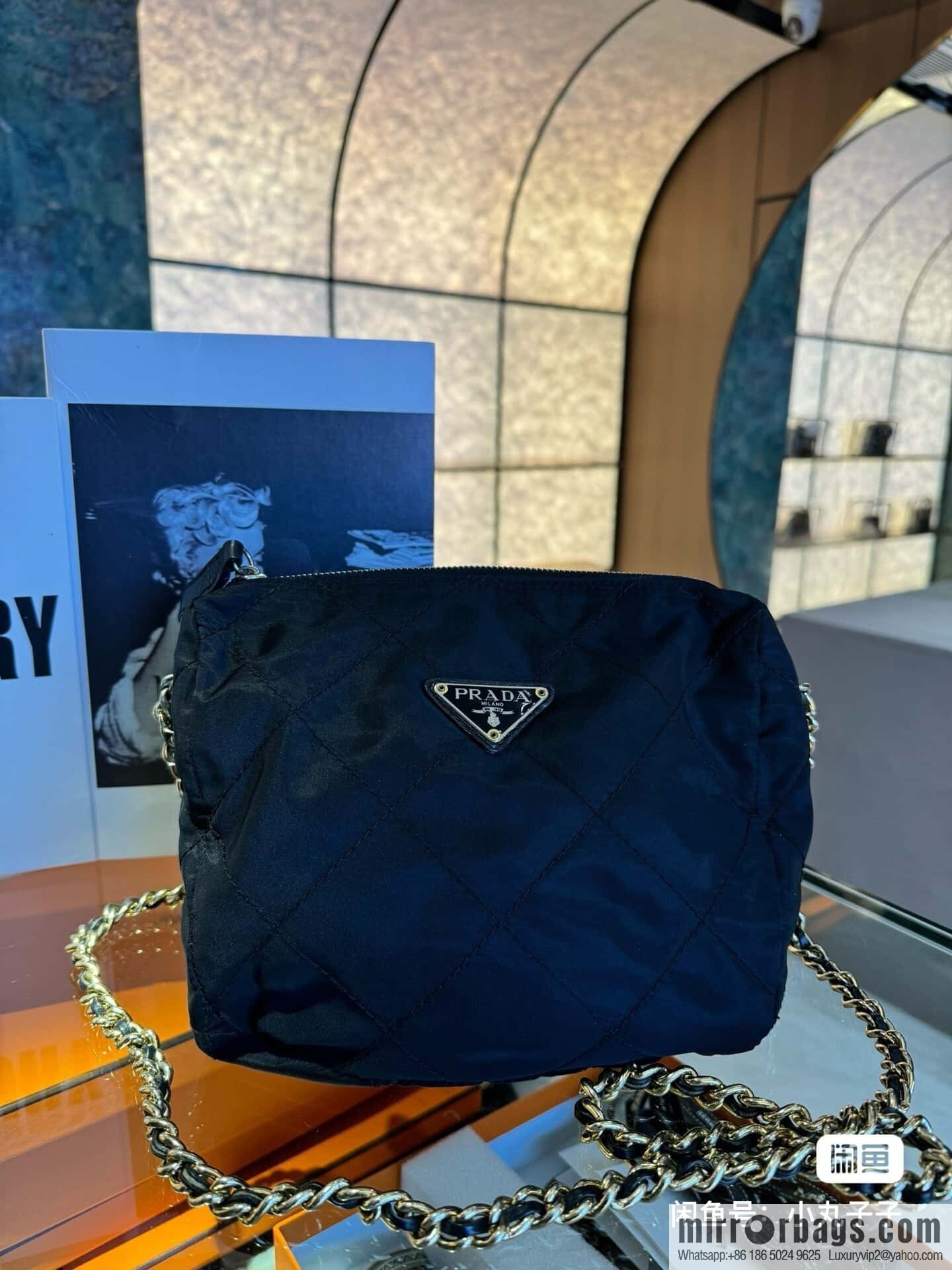 PRADA 🎉 medieval messenger bag 🎉🎉🎉 1BD646🎉🎉