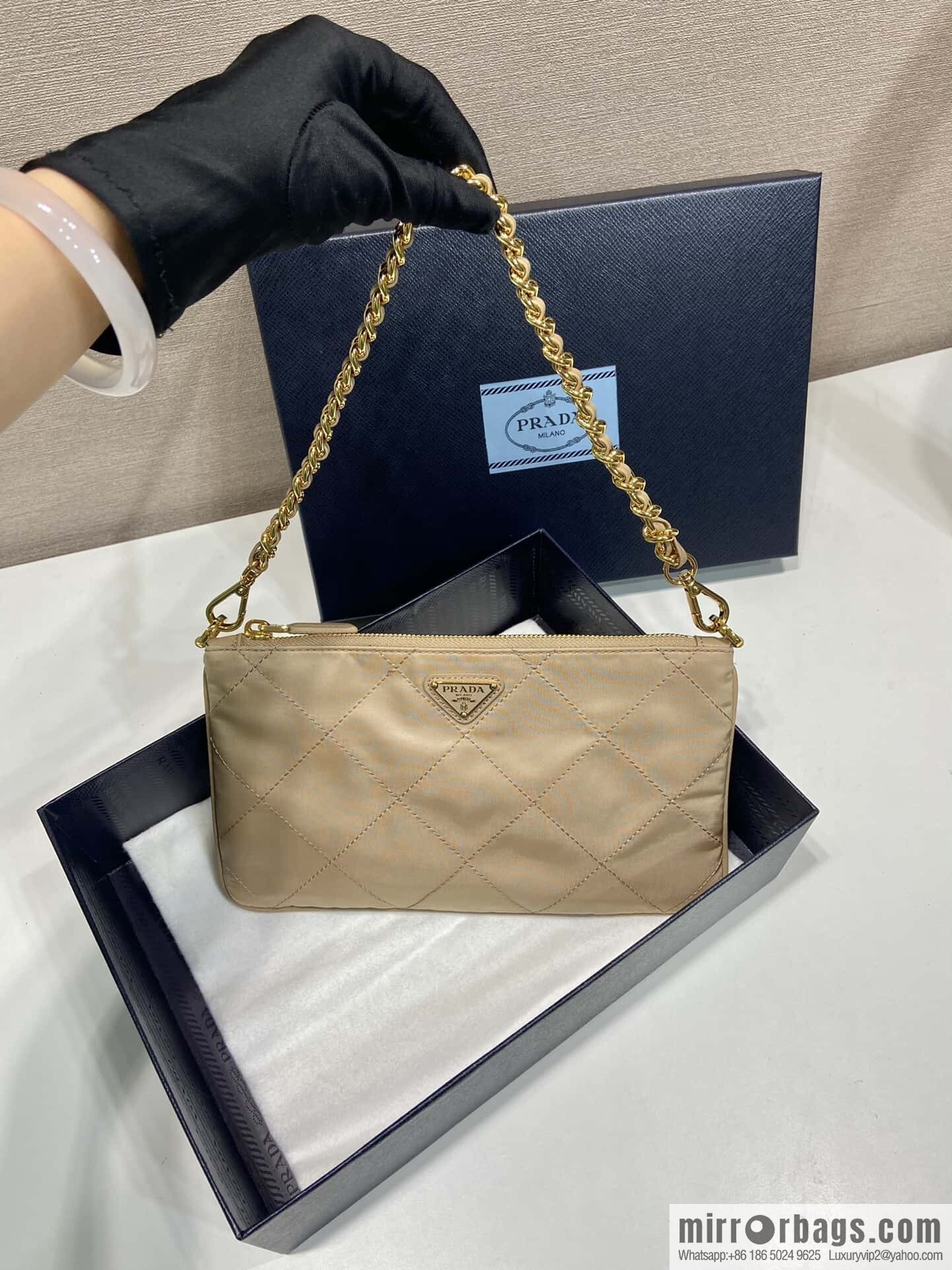PRADA 🎉 Embroidered Hobo 🎉 1 Nl 054 Underarm Bag 🎉🎉 apricot