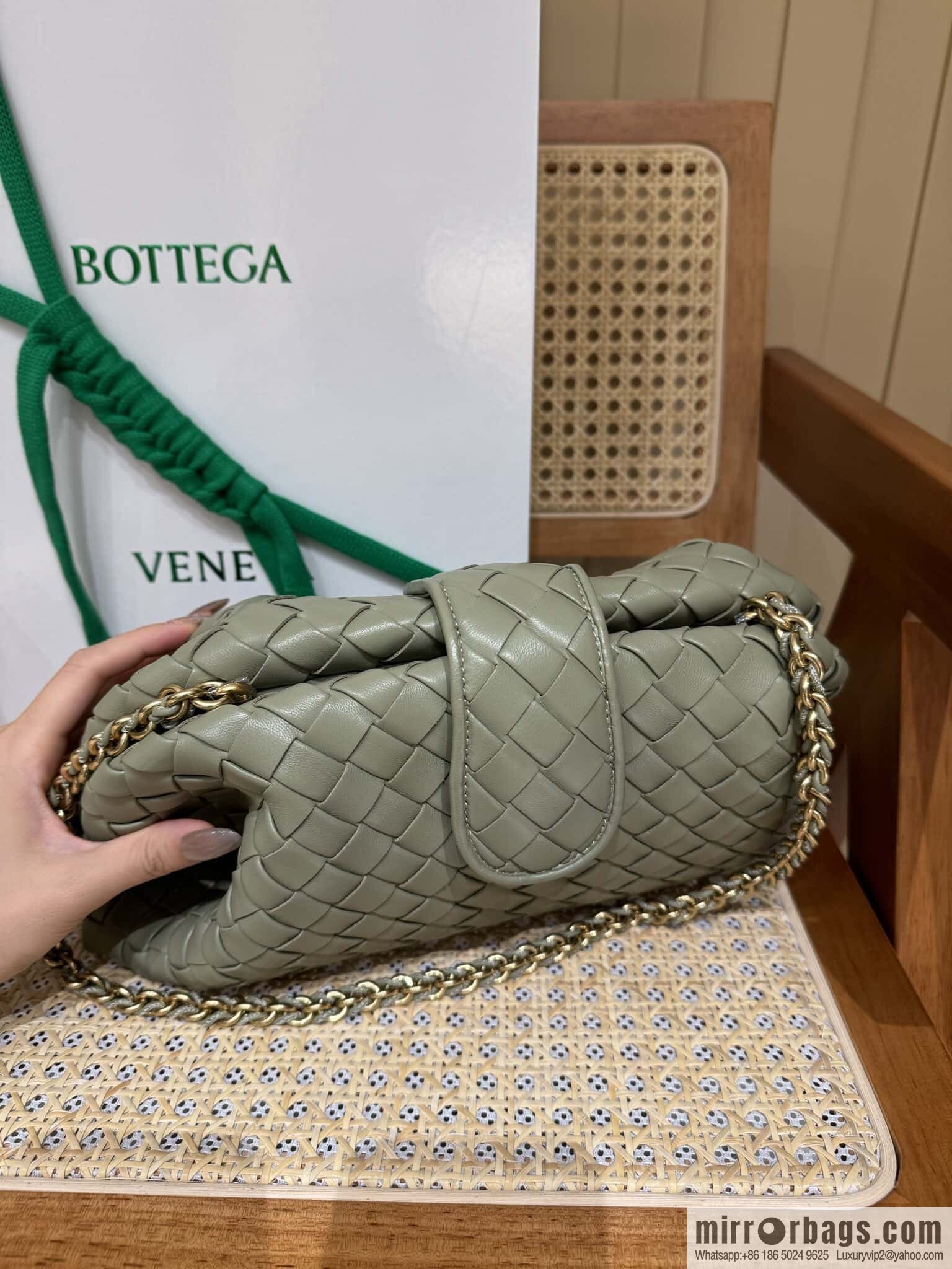 BV Lauren 1980 Travertine Green 785807