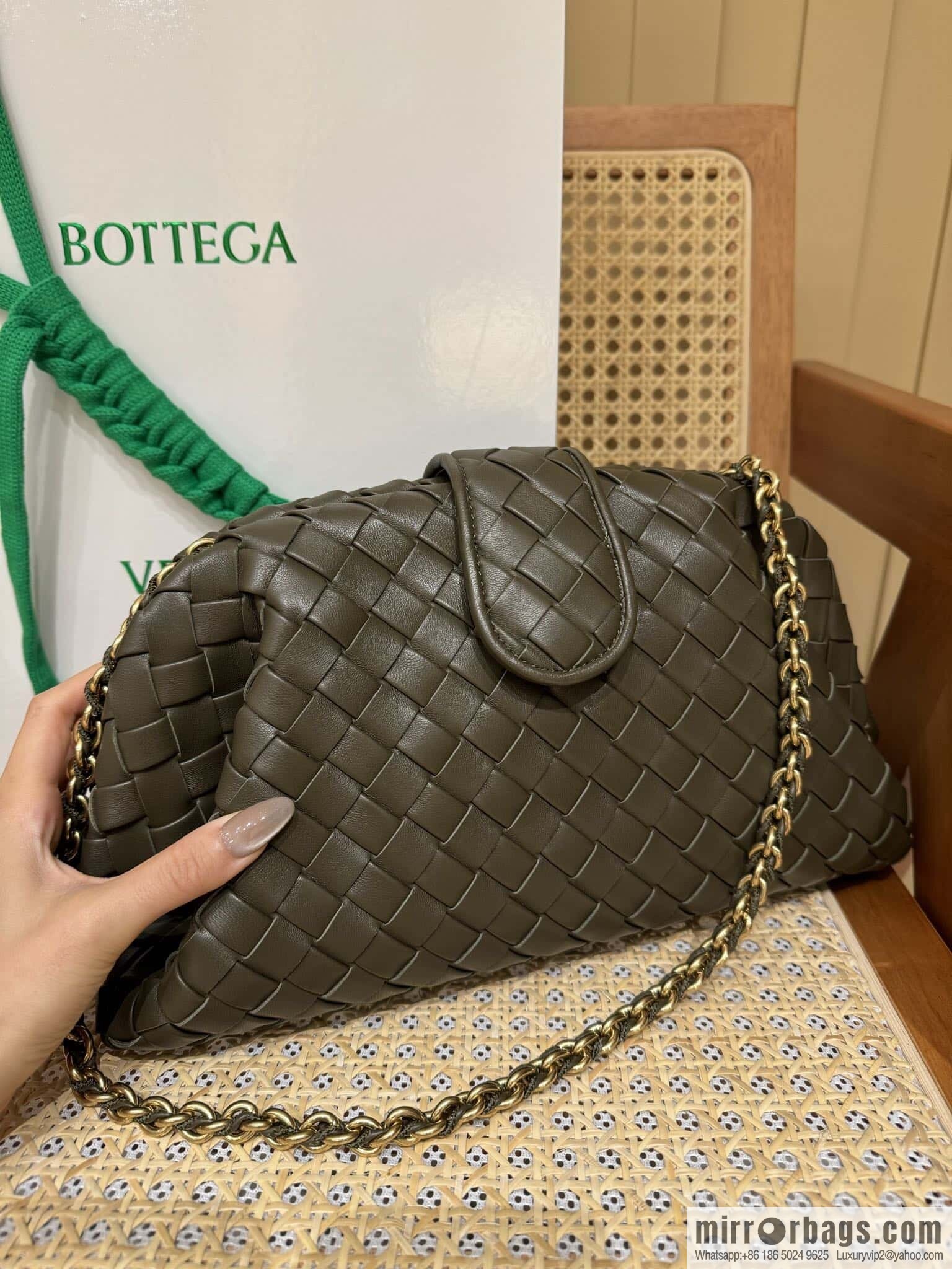 BV Lauren 1980 Khaki Green 785807