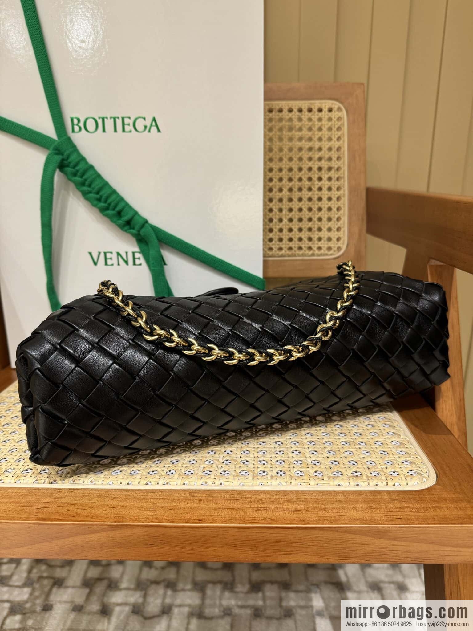 BV Lauren 1980 Black 785807