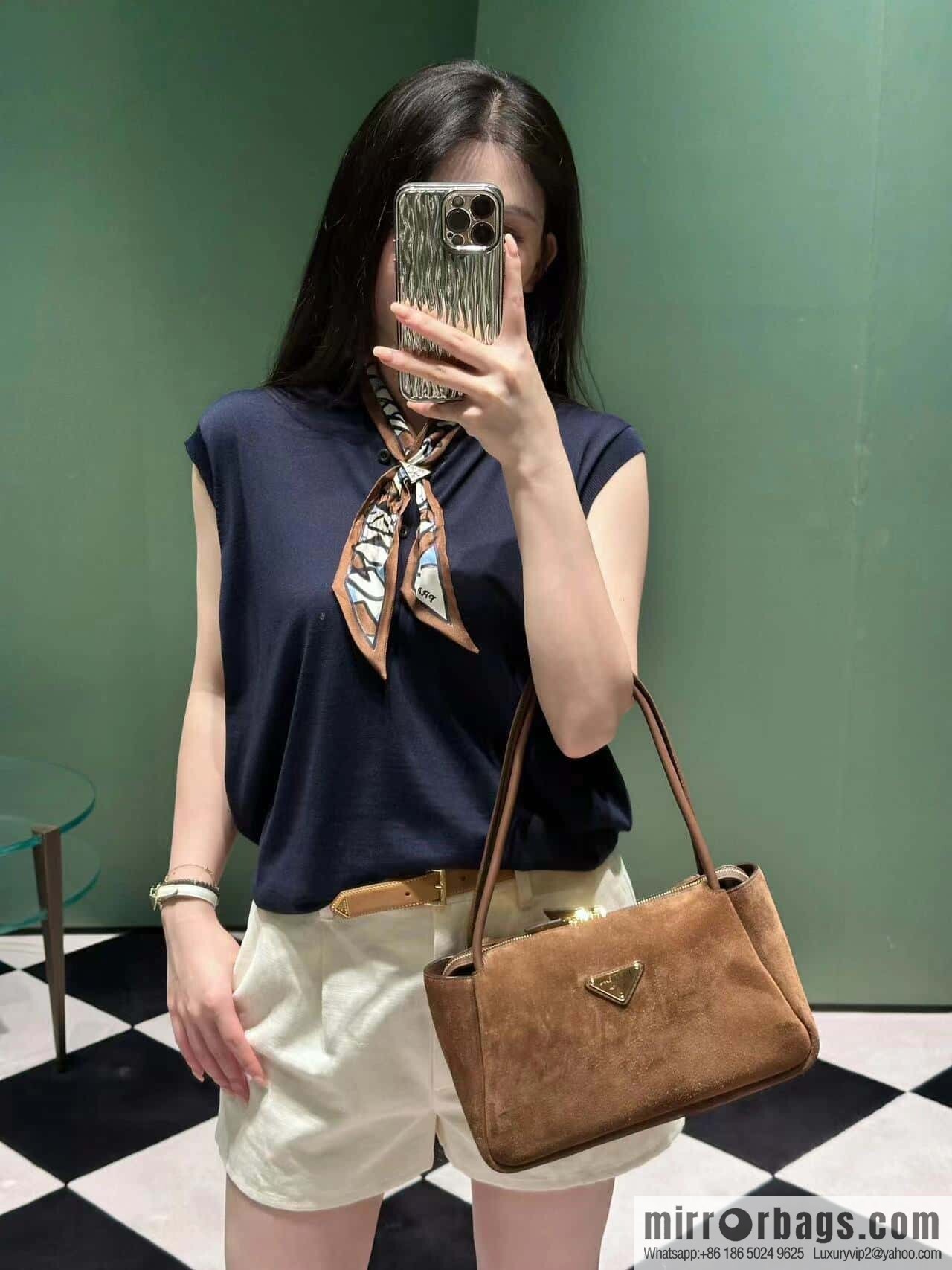 PRADA 🎉 new 🎉 1BA444 shoulder/matte leather🎉🎉